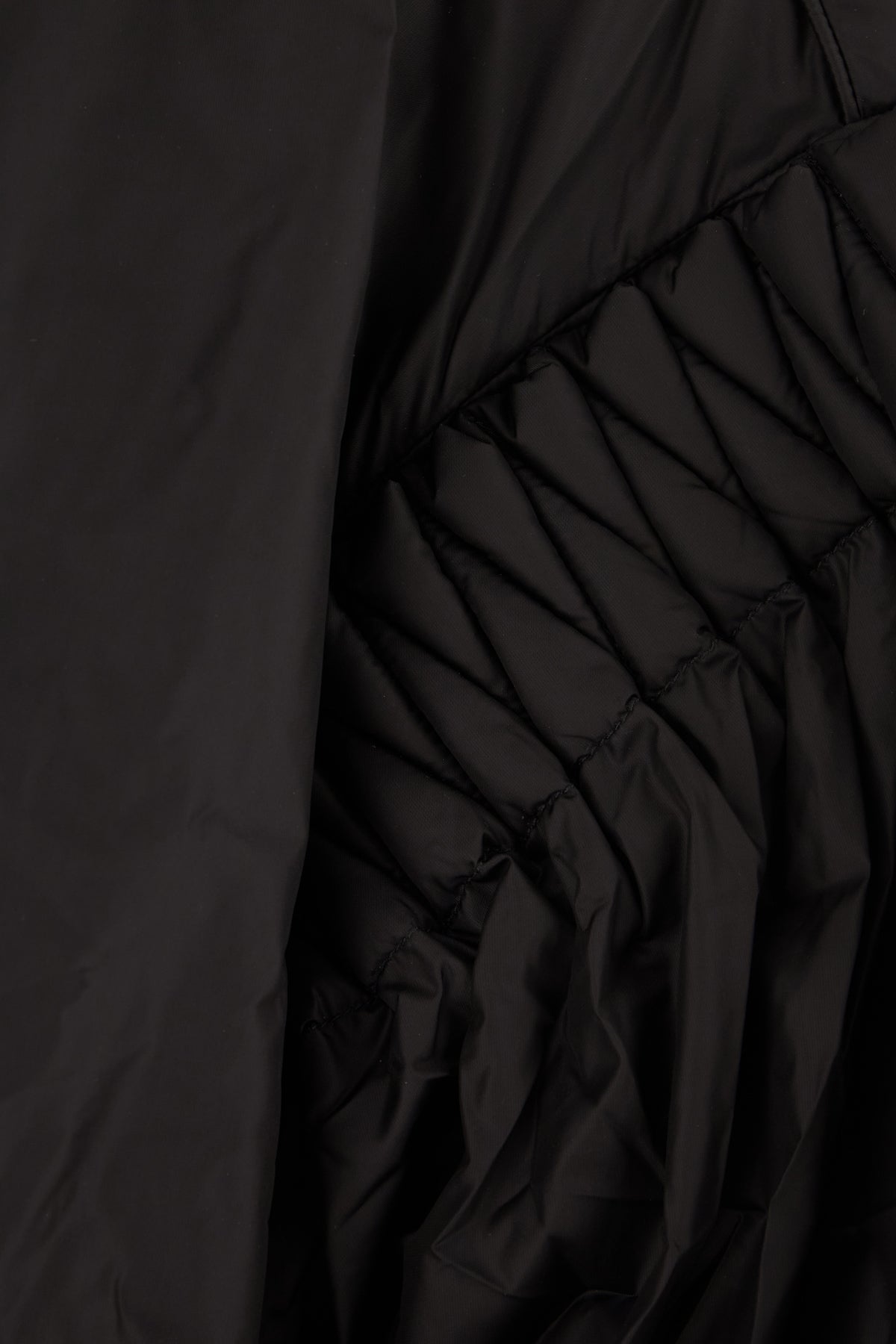 GIUBBINI_RC26SA017_BLACK_Image_3