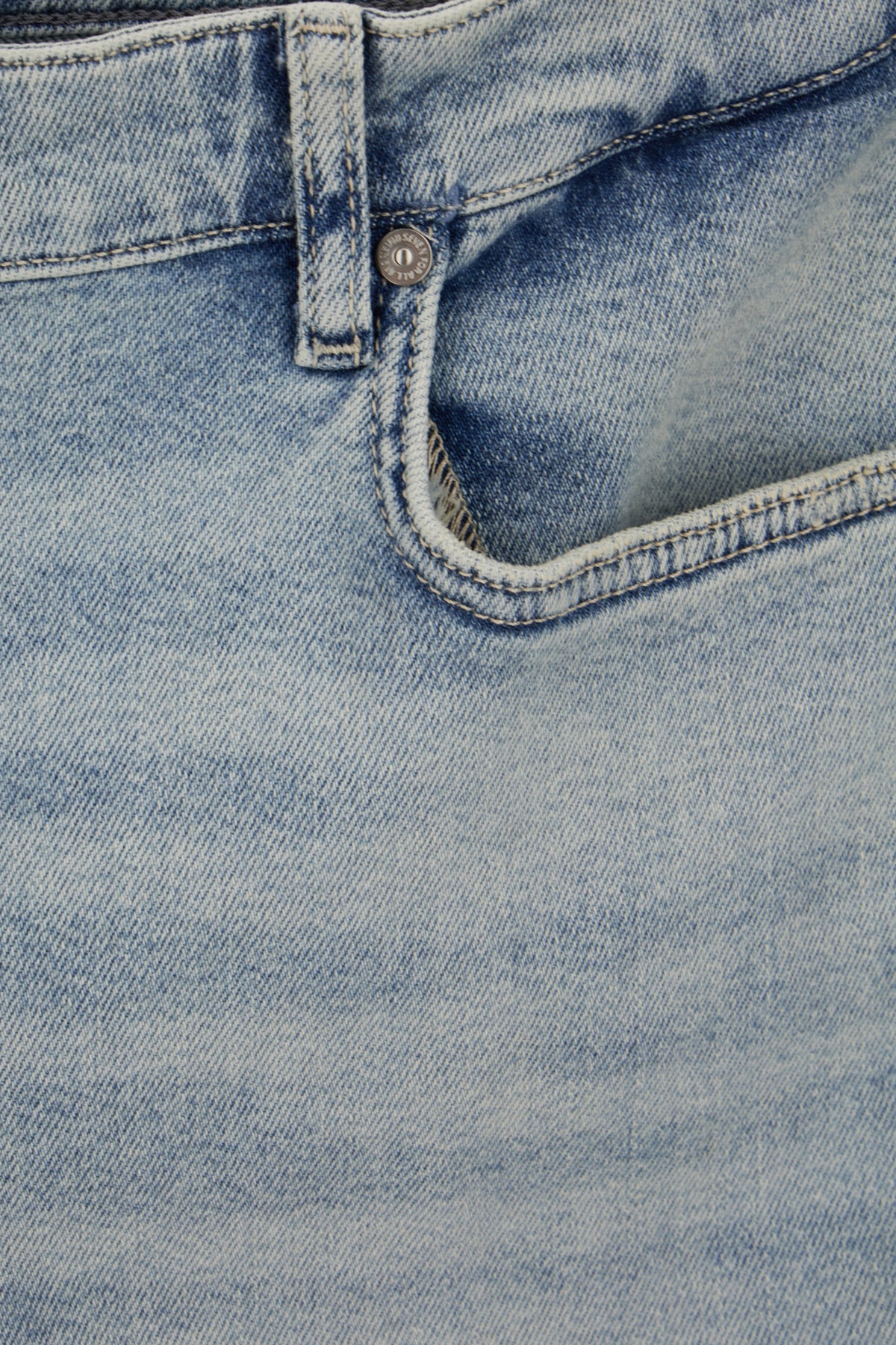 JEANS_7UD00120_3NR_Image_3