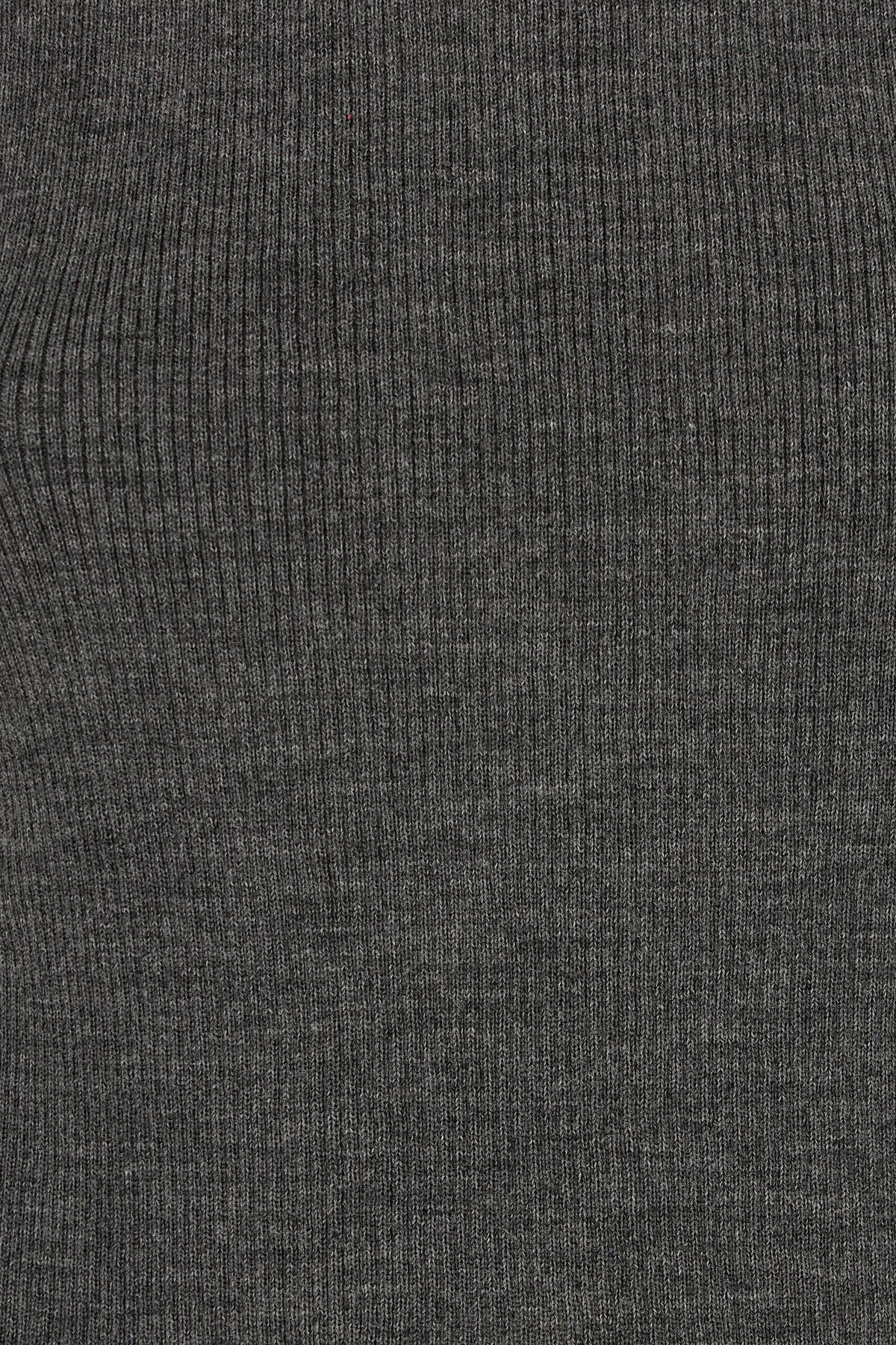 MAGLIERIA_FKV234AY1055_035_Image_3