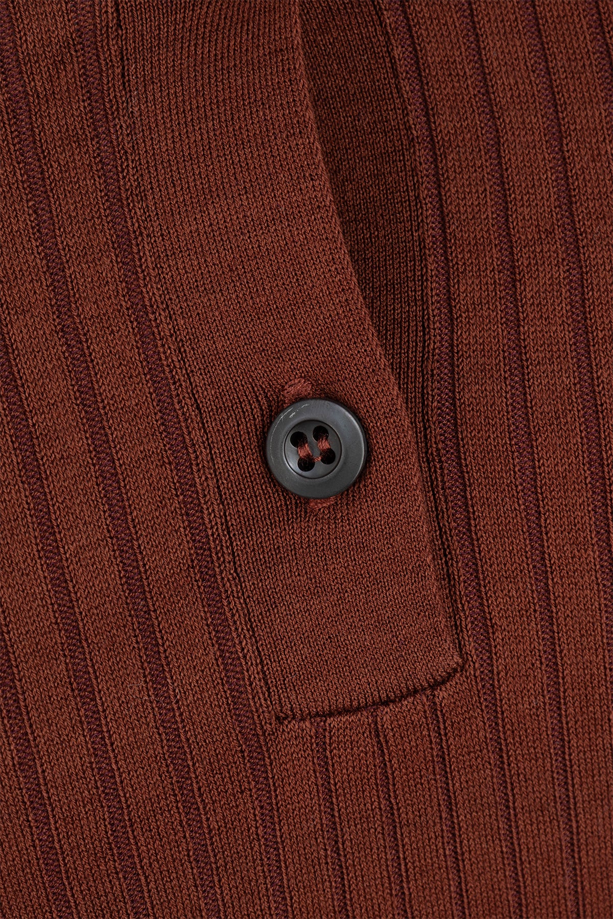 MAGLIERIA_P24N2U16SU_F0033_Image_3