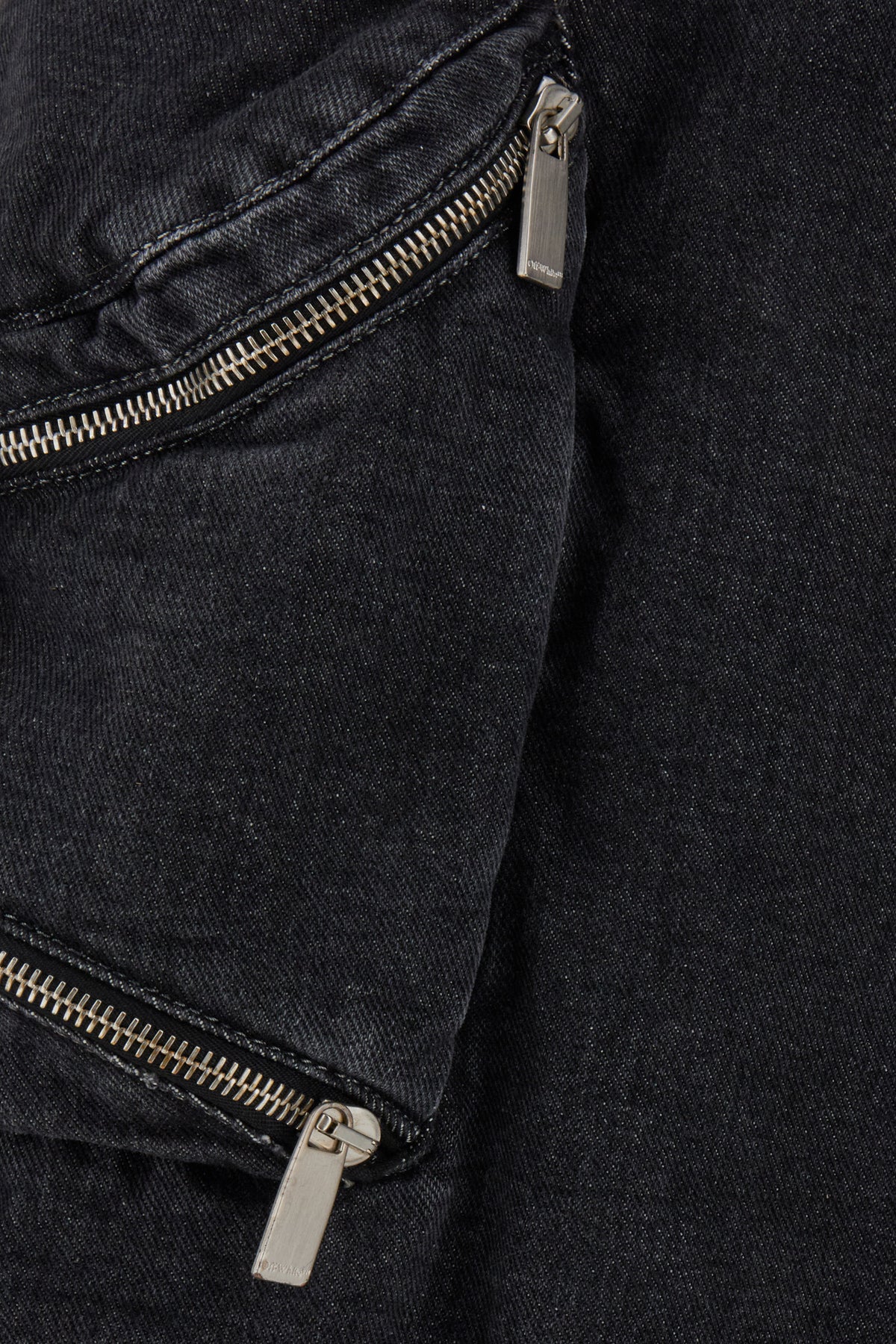 PANTALONI_OMCF039F23DEN001_0900_Image_3