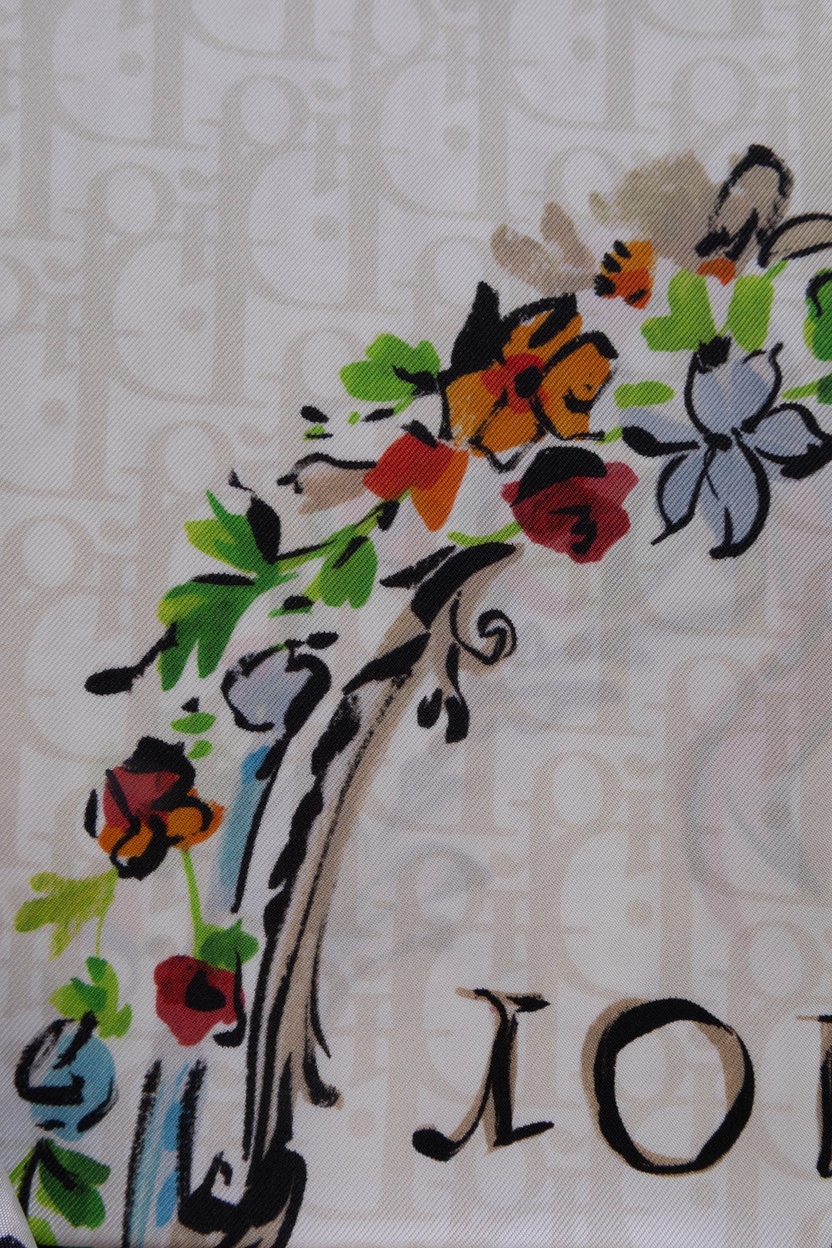 SCIARPE_FOULARD_64TC090S6096_C030_Image_3