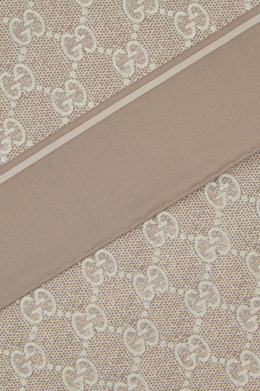 SCIARPE_FOULARD_8122513G001_1900_Image_2