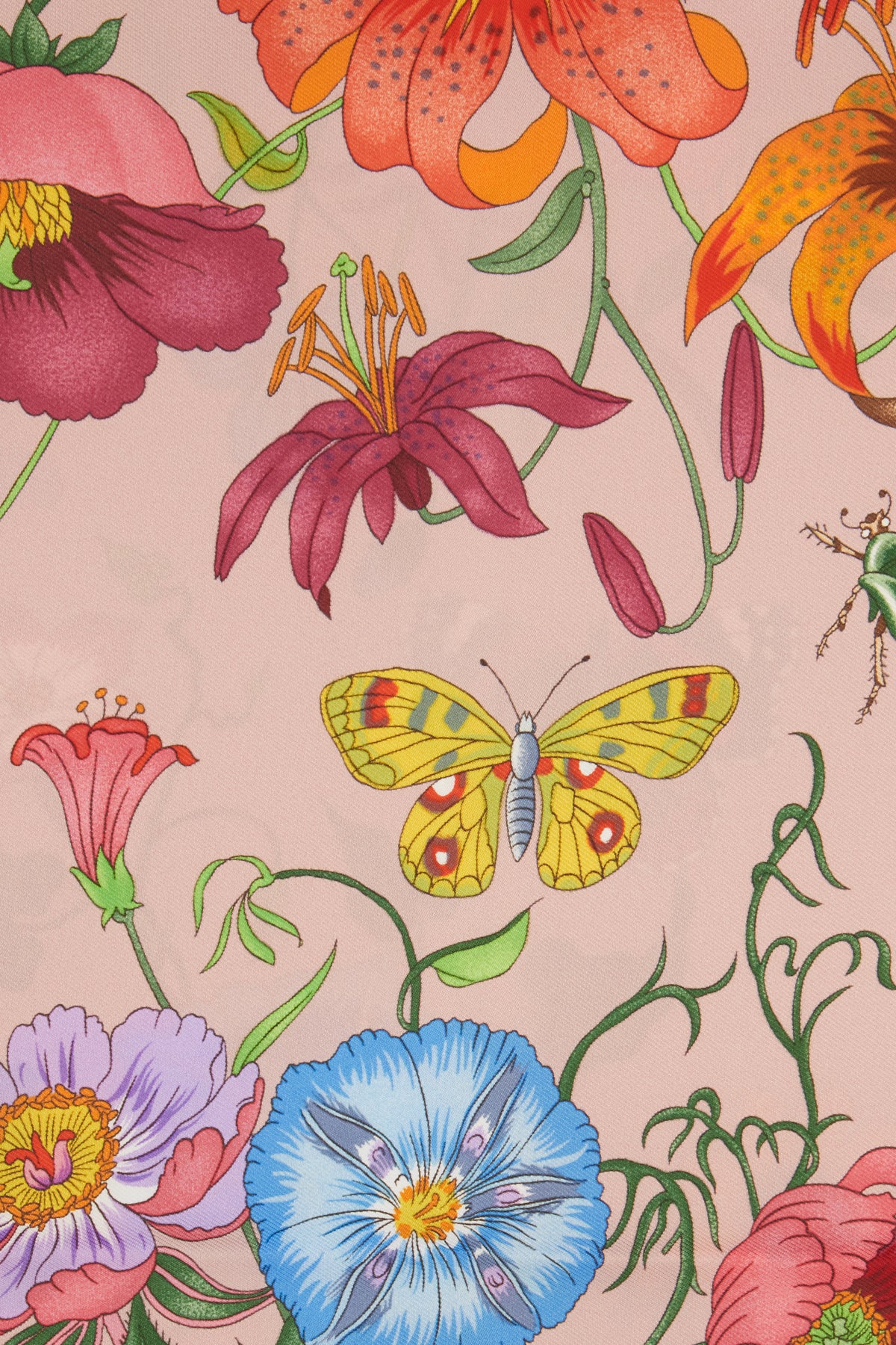 SCIARPE_FOULARD_8234863G001_5472_Image_3