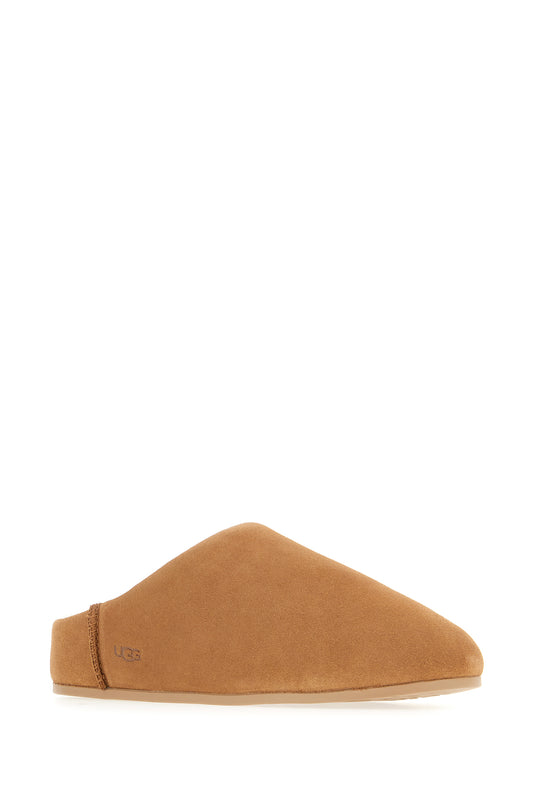 SLIPPERS_1171390_CHE_Image_2
