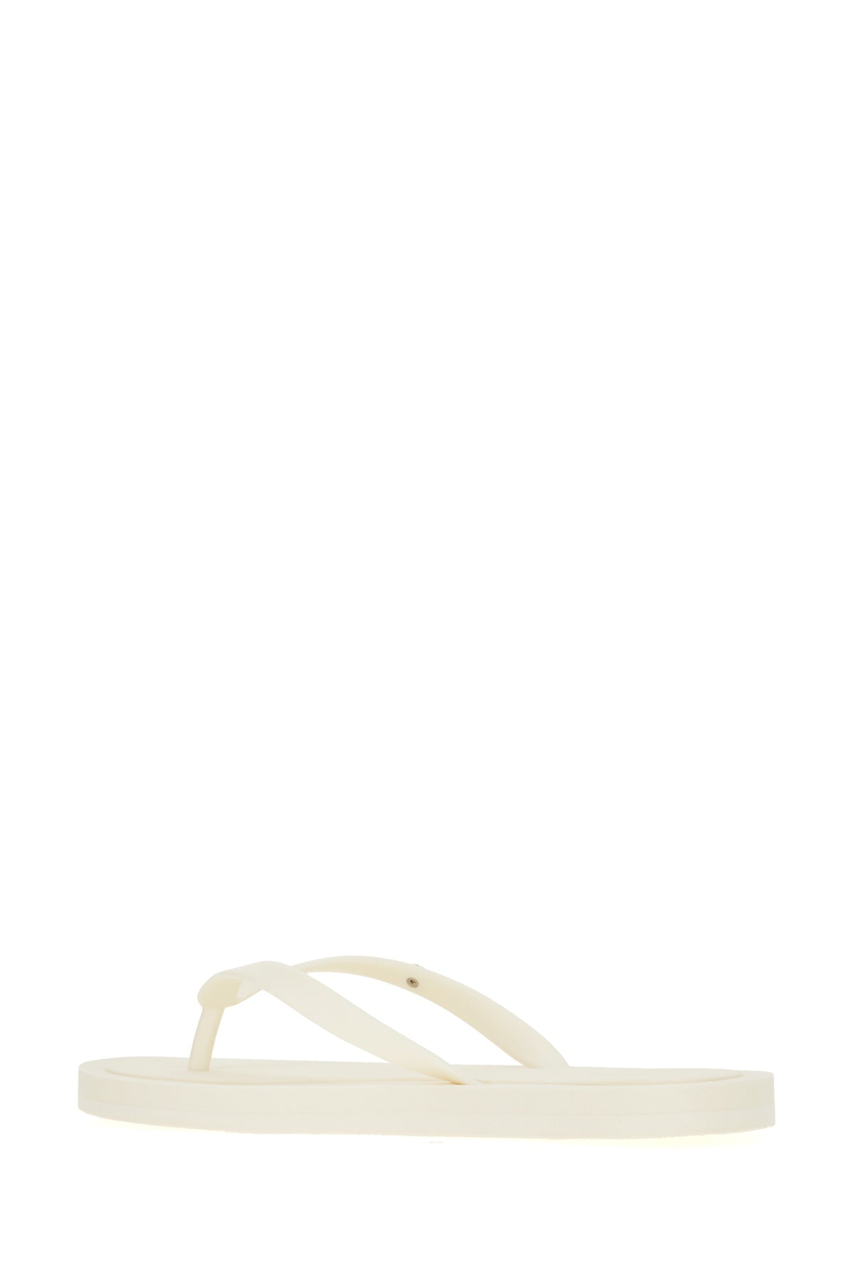 SLIPPERS_162307_100_Image_3