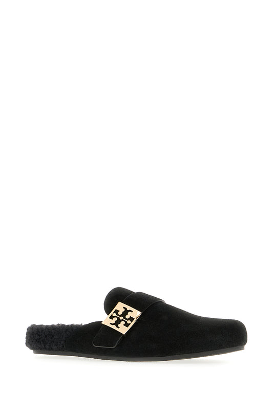 SLIPPERS_163612_004_Image_2