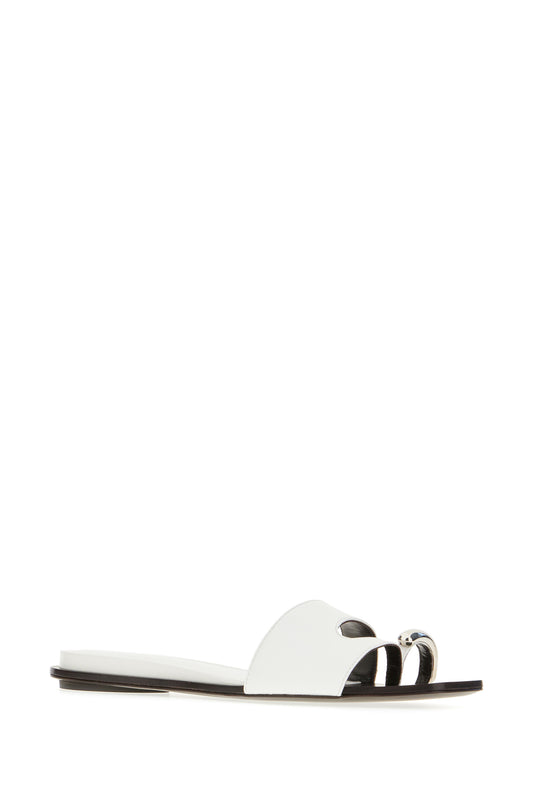 SLIPPERS_164746_100_Image_2