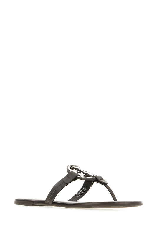 SLIPPERS_179249_208_Image_2