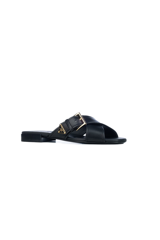 SLIPPERS_1XX778F010248_F0002_Image_2