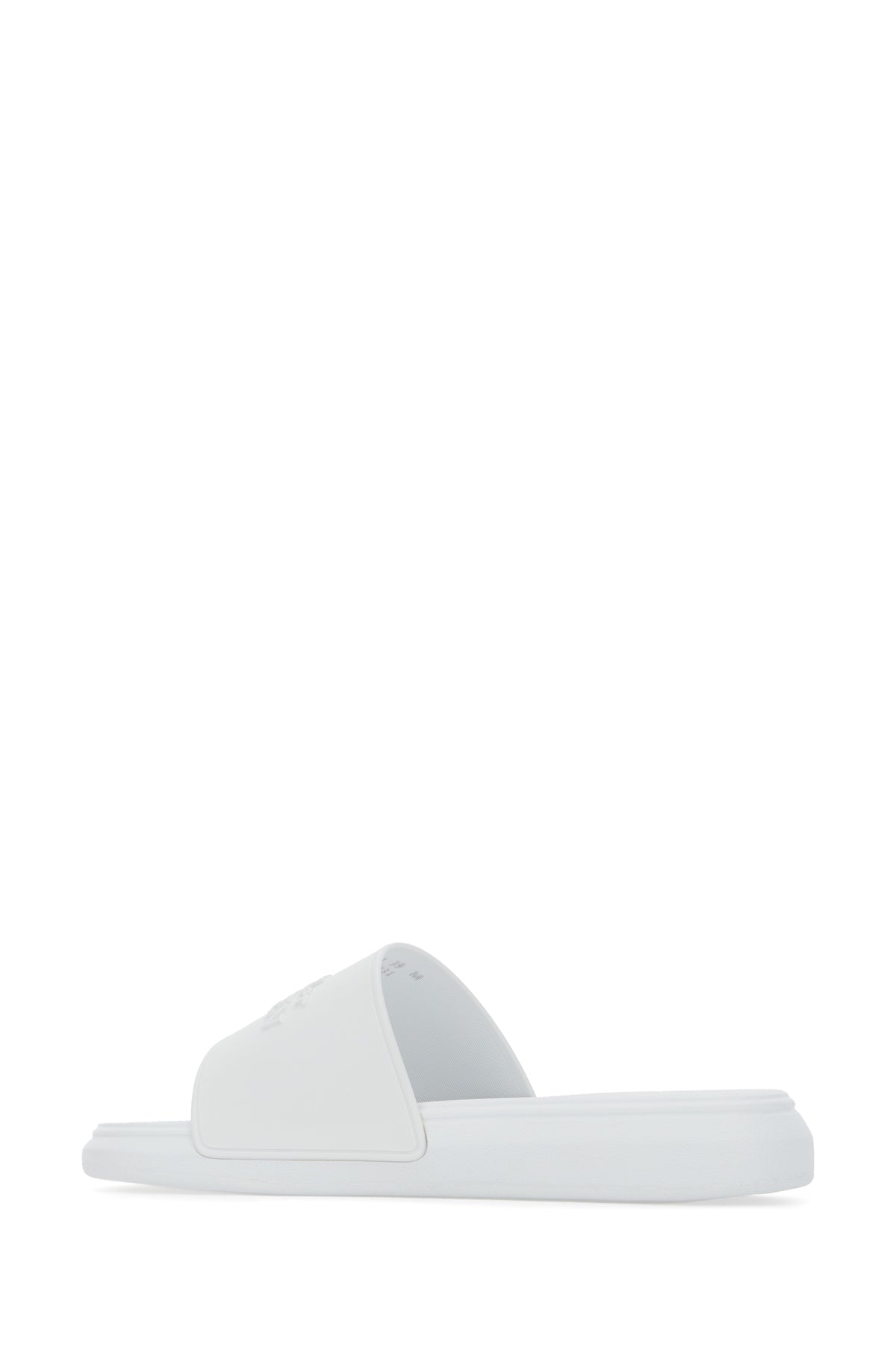 SLIPPERS_666983W4QS0_9000_Image_3