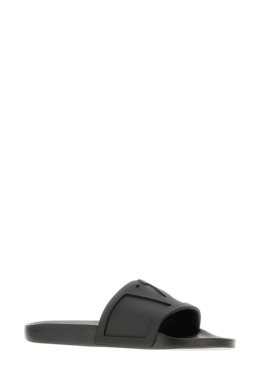 SLIPPERS_7Y2S0J93MYC_0NO_Image_2