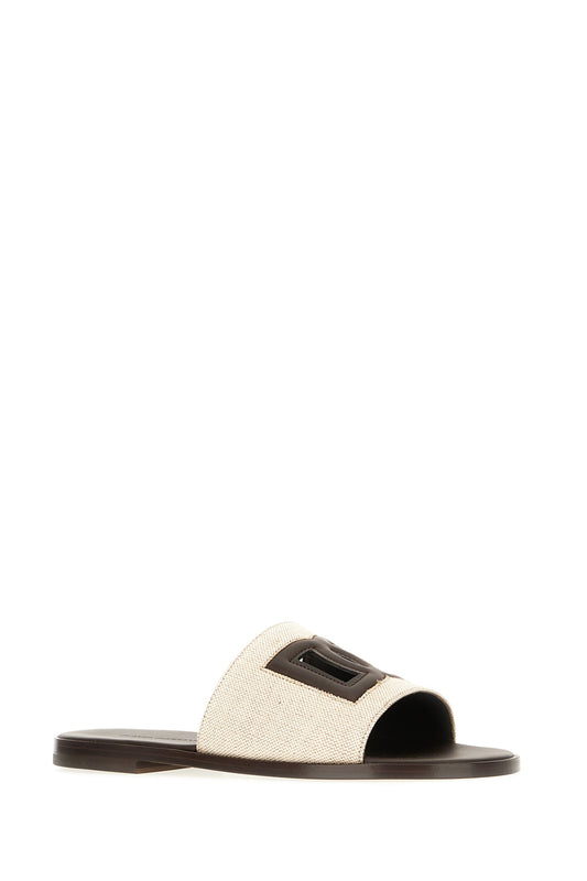 SLIPPERS_A80590A0106_89680_Image_2