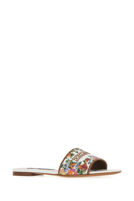 SLIPPERS_CQ0571A6483_8V135_Image_2