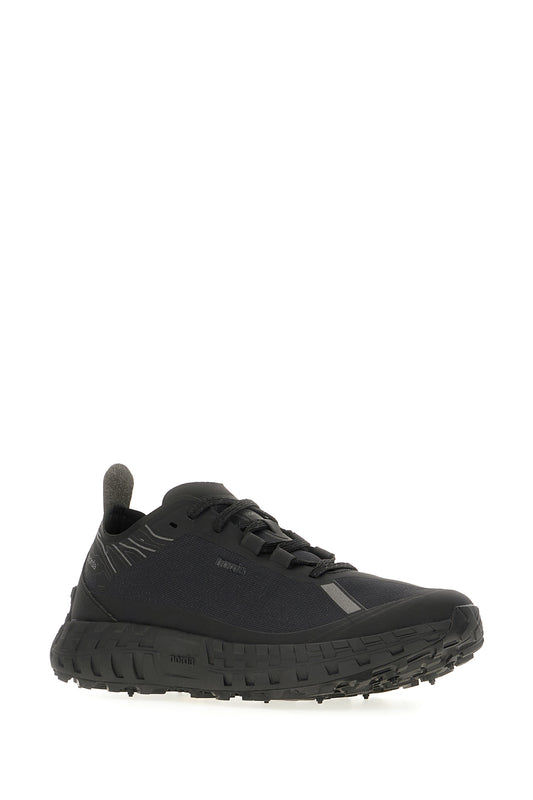 SNEAKERS_001AM_STBLK_Image_2