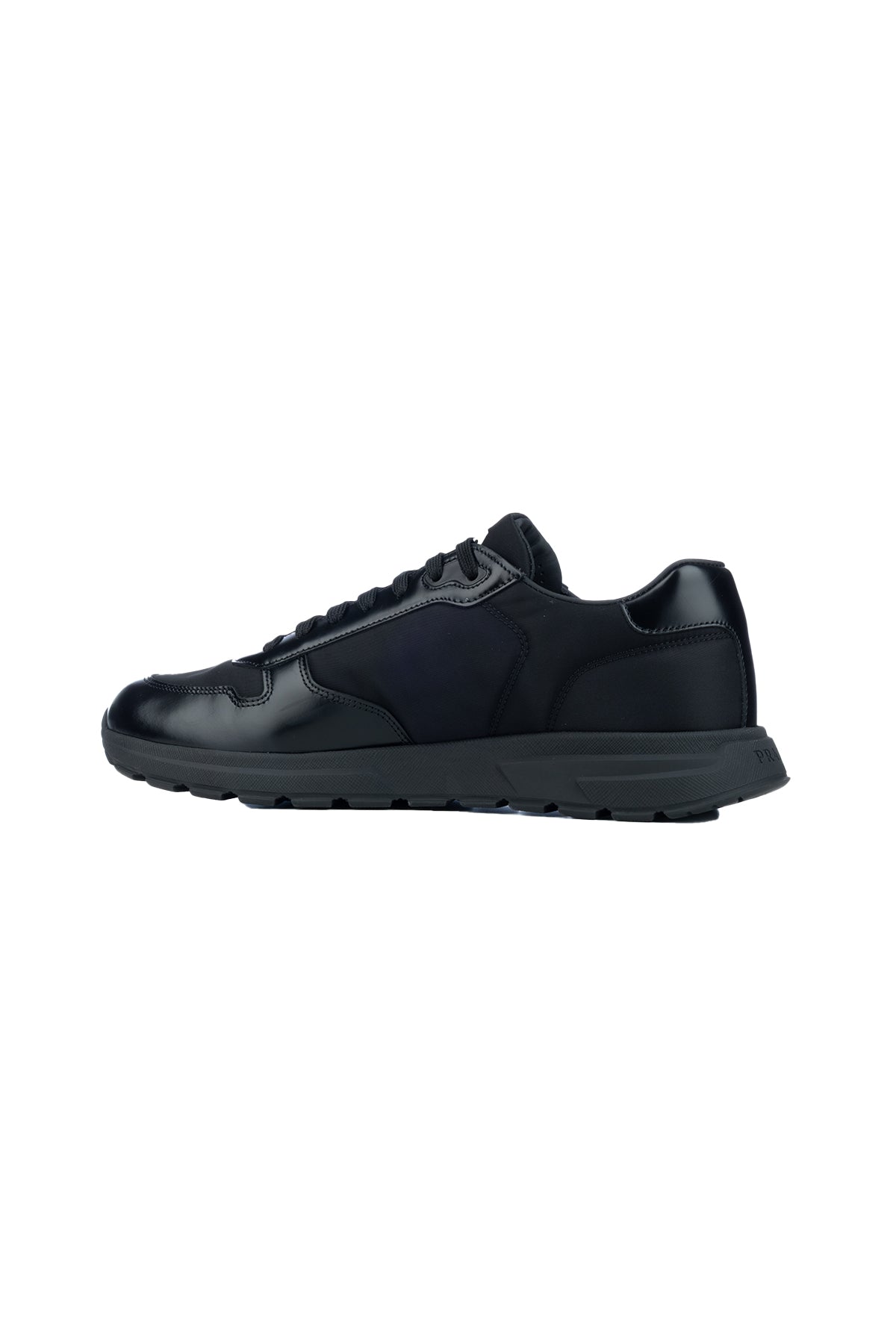 SNEAKERS_2EE443FG0003LF5_F0002_Image_3