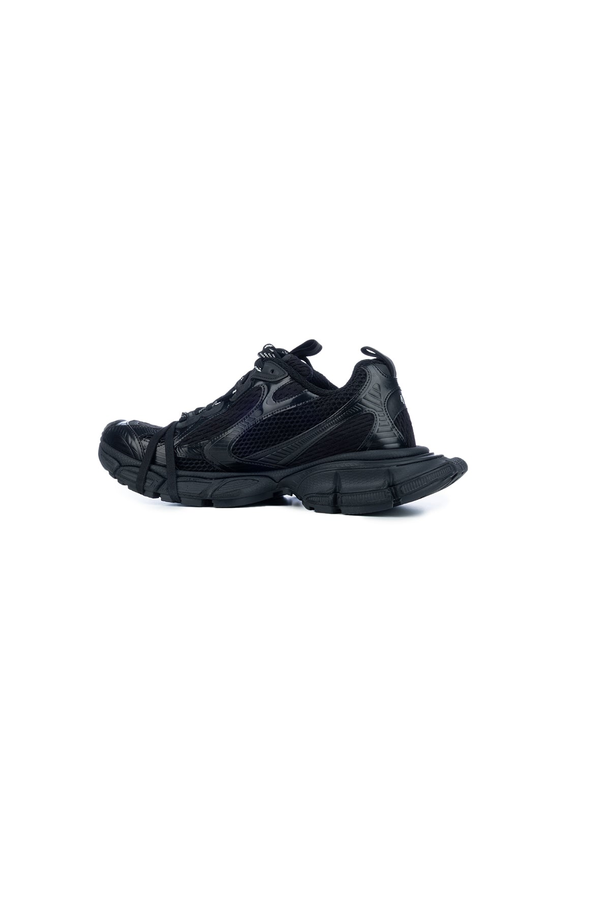 SNEAKERS_734734W3XL1_1010_Image_3