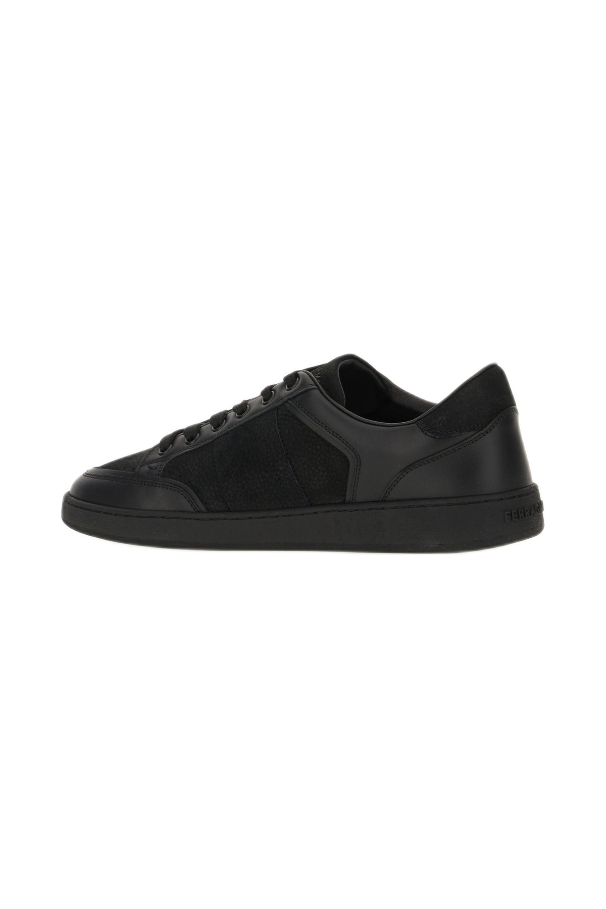 SNEAKERS_798331_007_Image_3