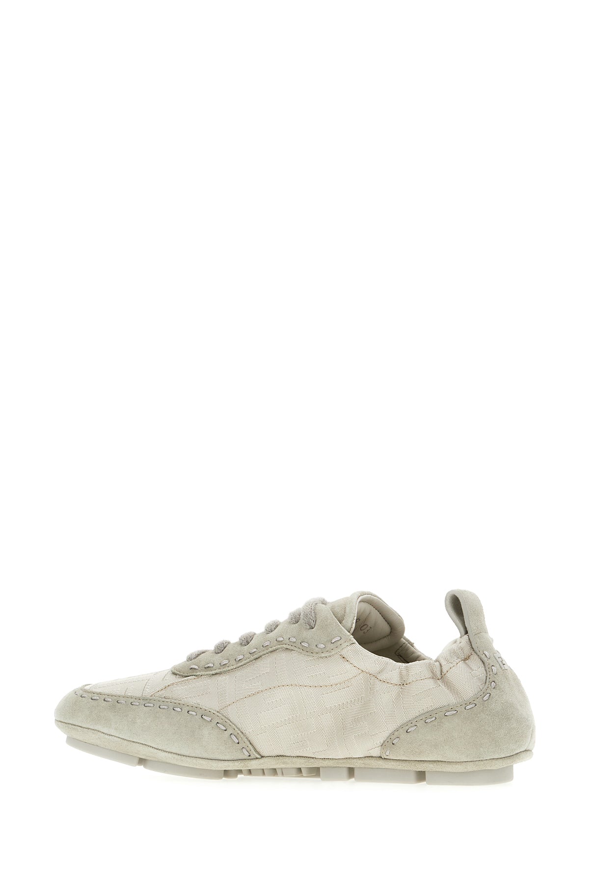 SNEAKERS_7E1842AWCU_F1V8N_Image_3