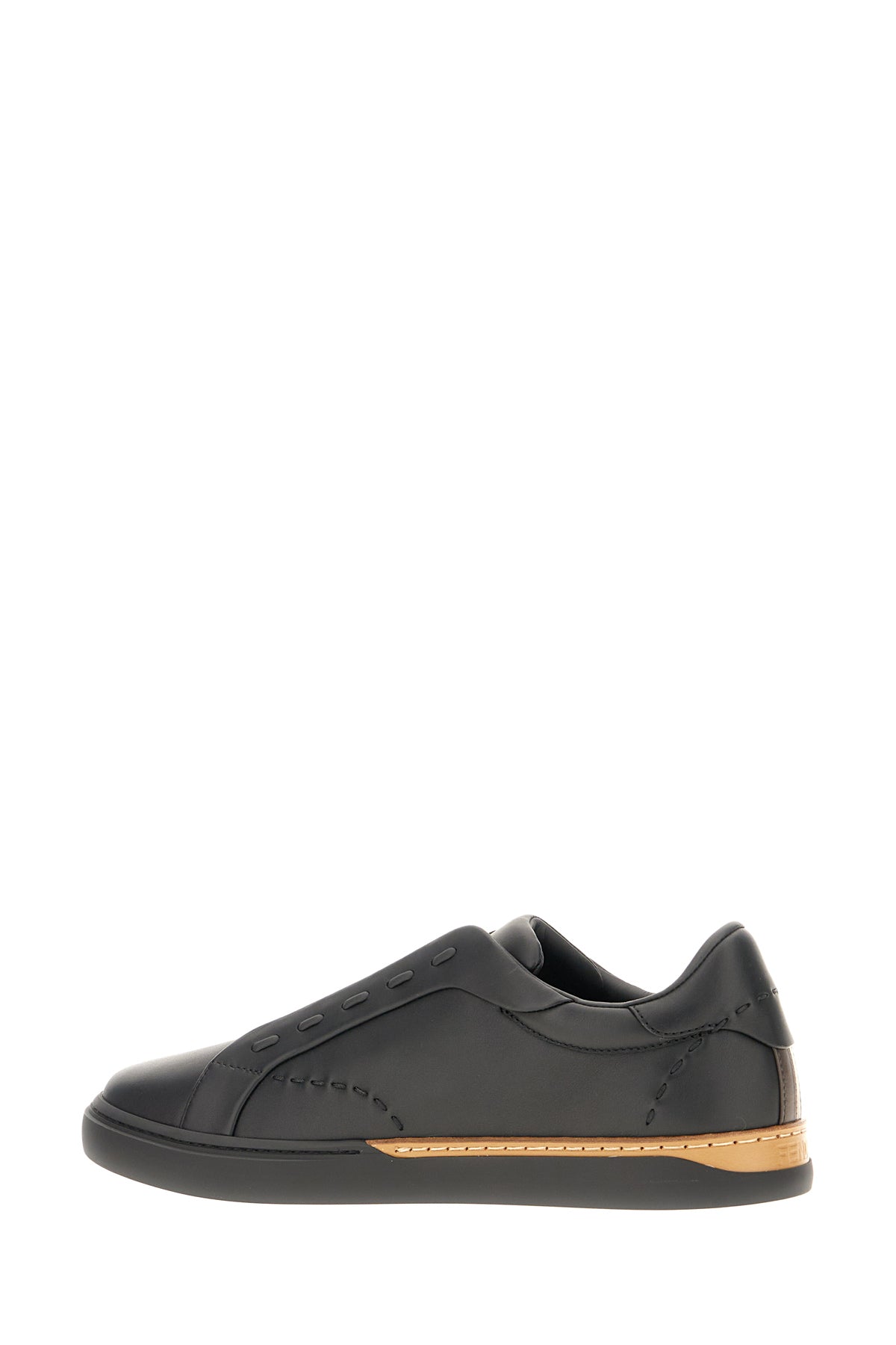 SNEAKERS_7E1937A2C9_F1XIE_Image_3