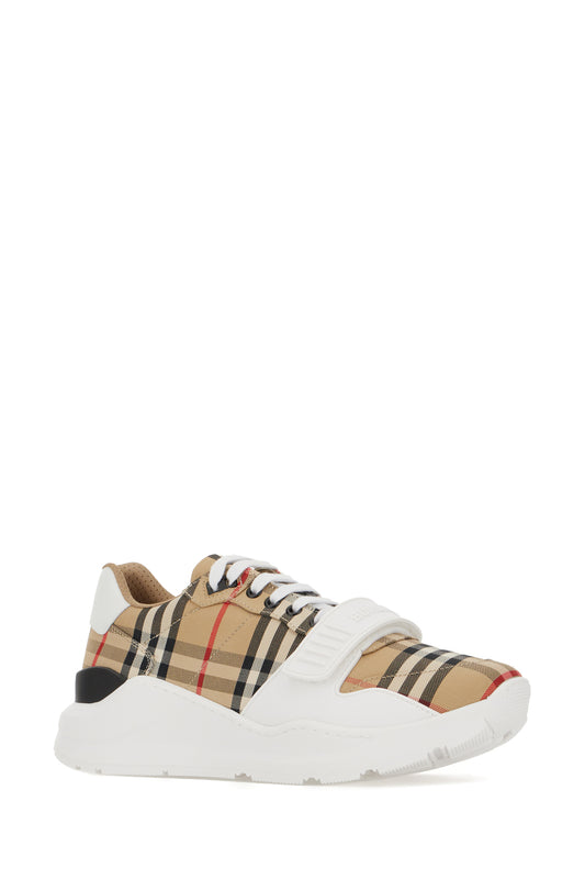 SNEAKERS_8048577_A7028_Image_2
