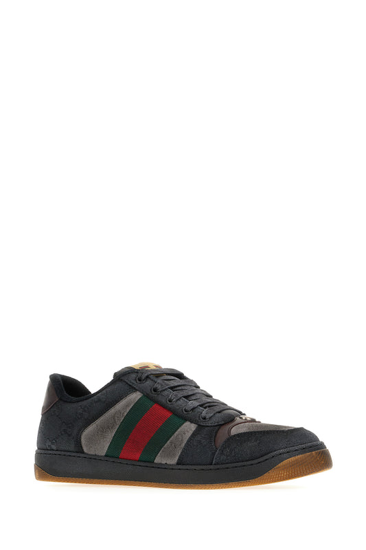 SNEAKERS_857889FAFEN_1077_Image_2