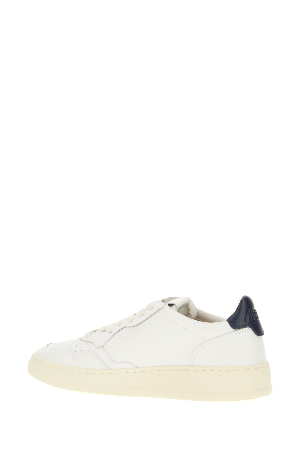 SNEAKERS_AULMLL12_WHTSPACE_Image_3