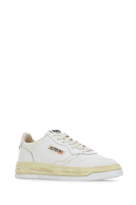 SNEAKERS_AVLWMMY1_WHITE_Image_2