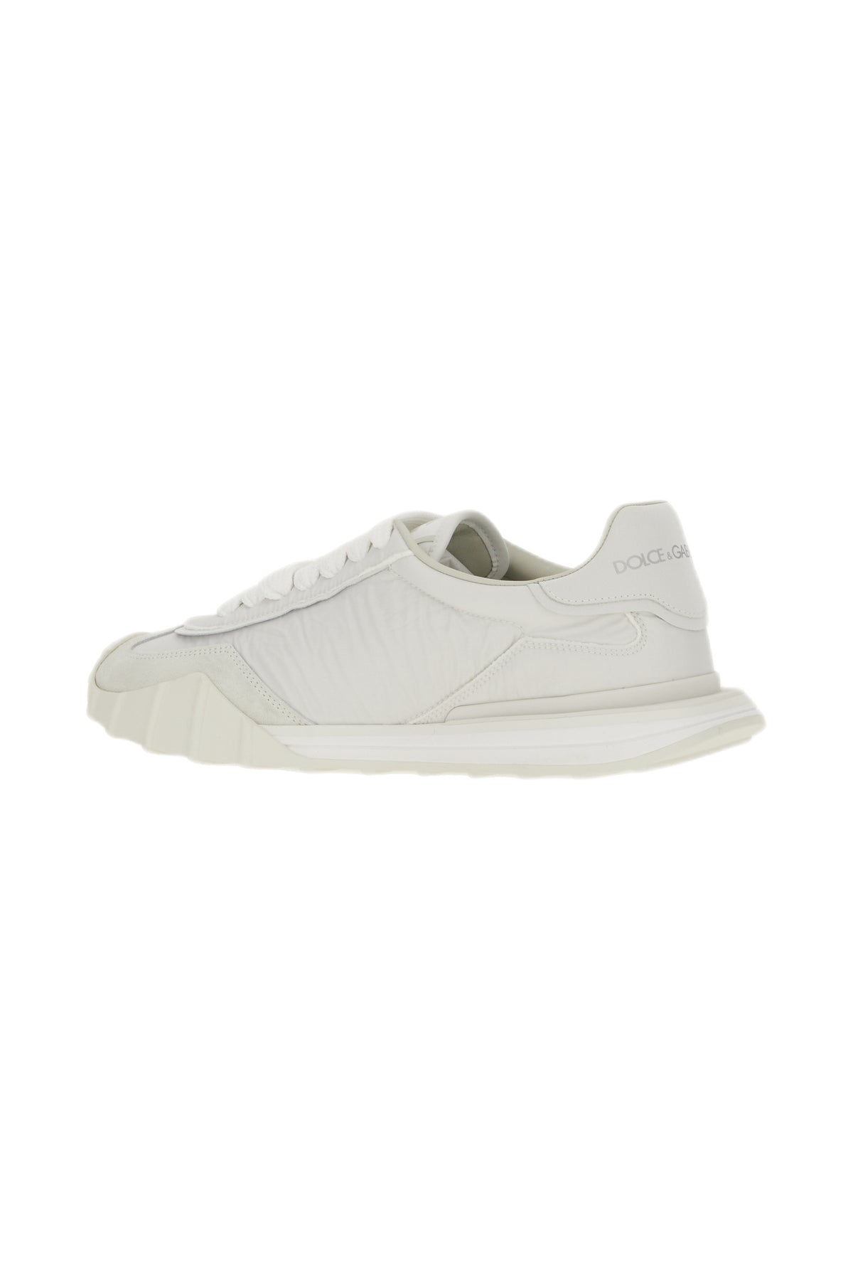 SNEAKERS_CS2384A0920_86159_Image_3