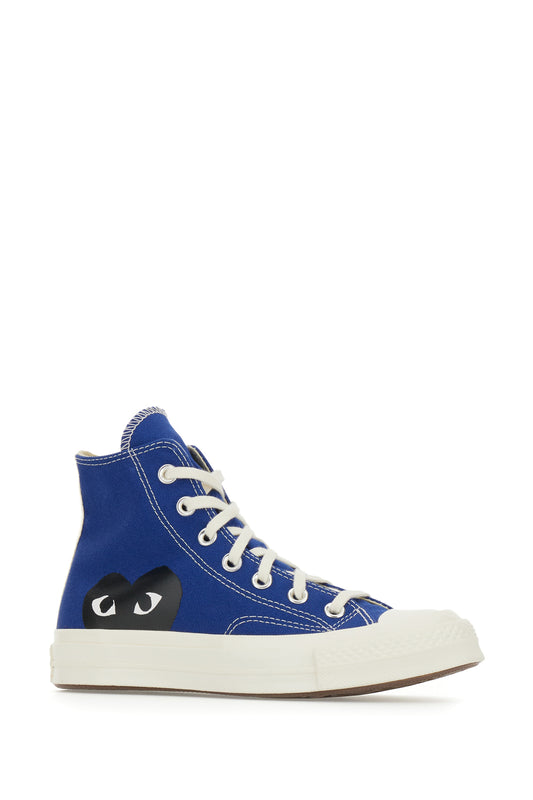 SNEAKERS_P1K122_2_Image_2