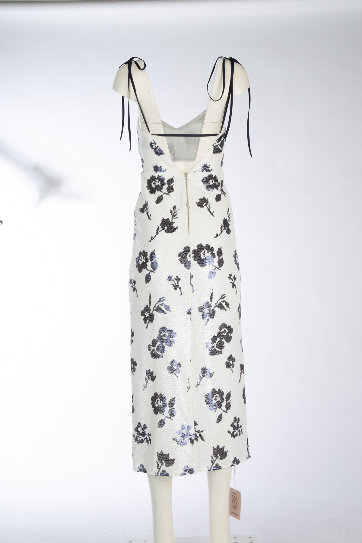 ABITI_SP22_128_IVORY_NAVY_Image_2