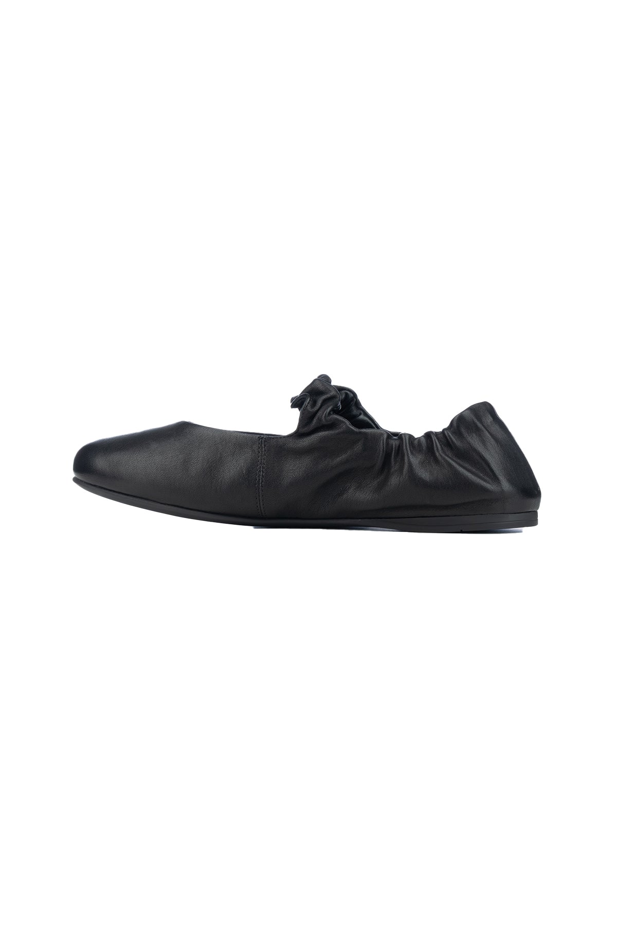 BALLERINE_5F340EFD005EFX_F0002_Image_3