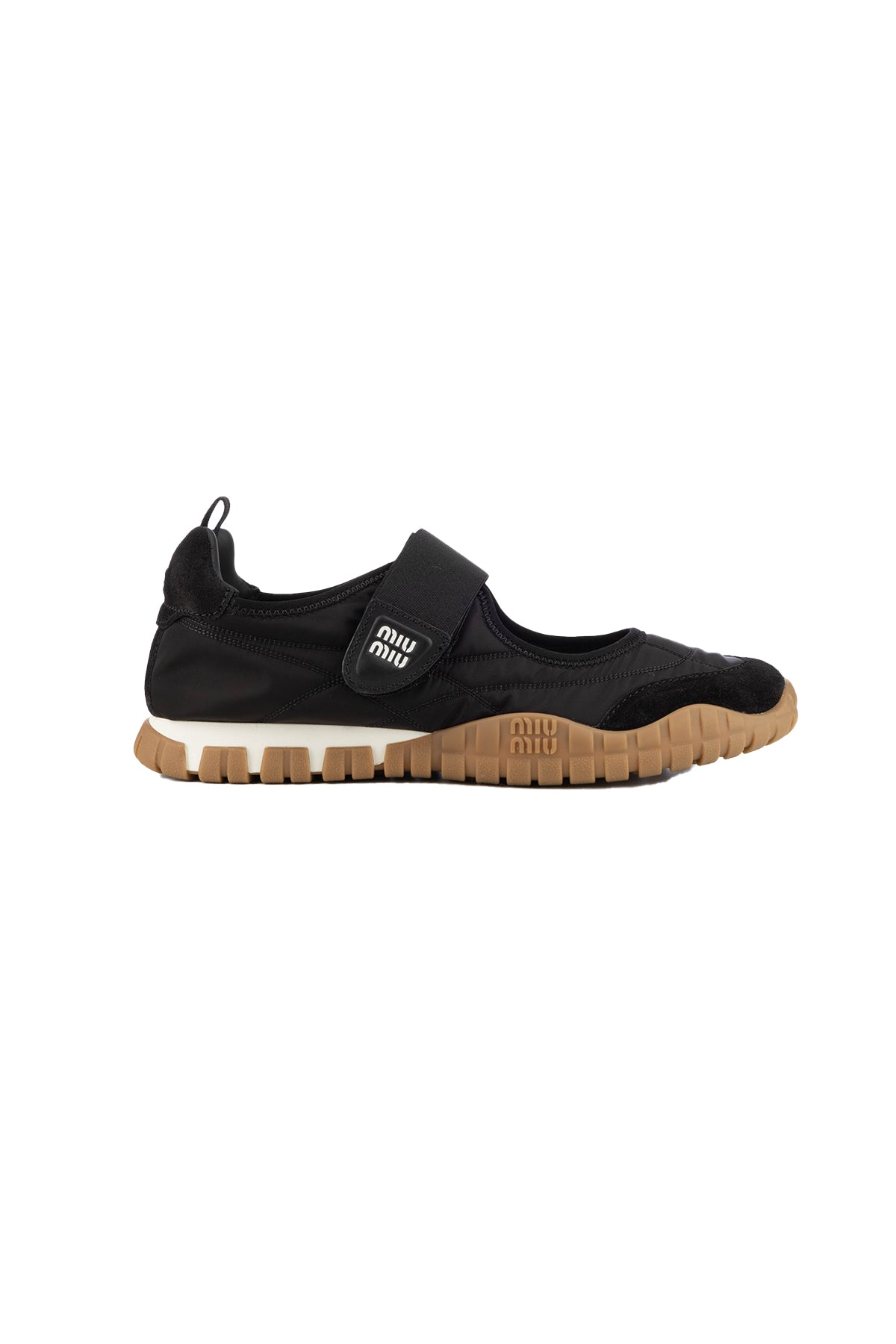 BALLERINE_5F416EF005D7C_F0002_Image_1