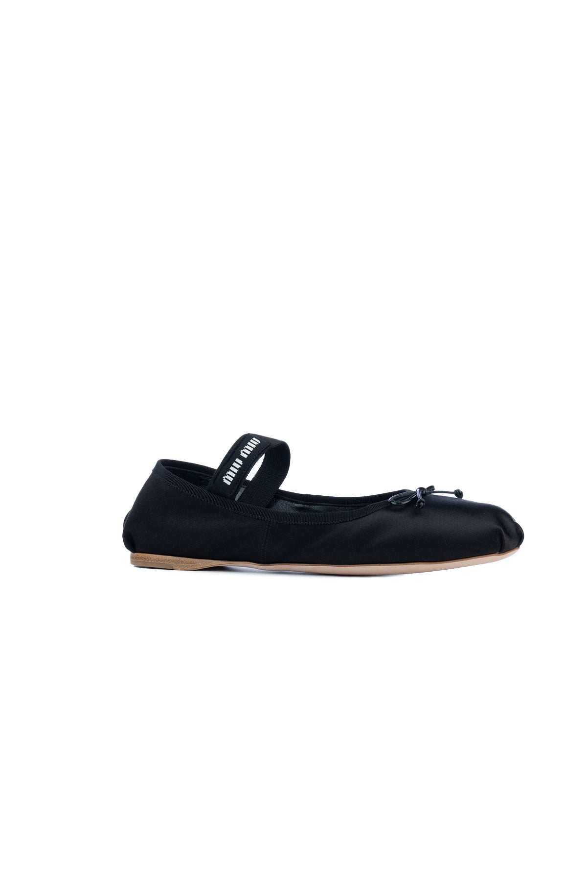 BALLERINE_5F794DFDX05QU6_F0002_Image_2