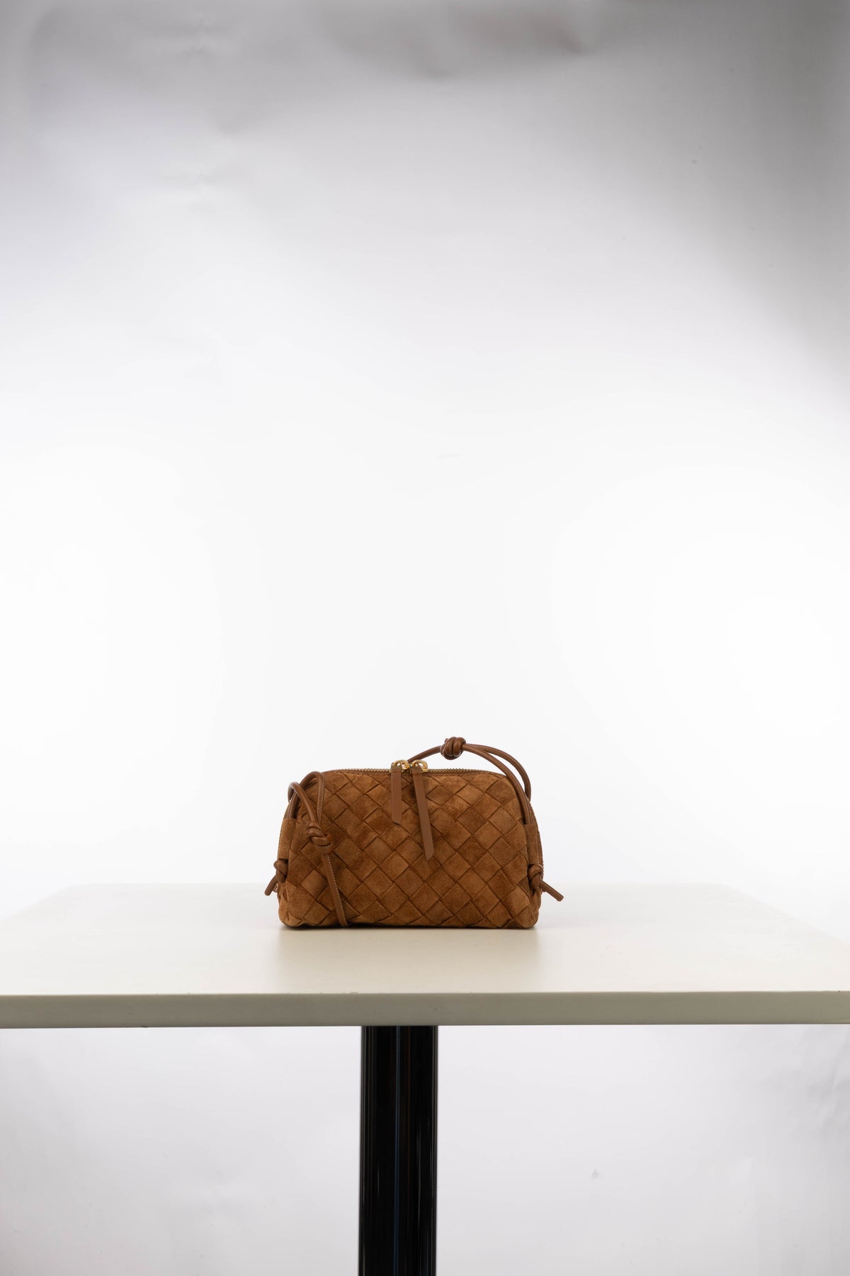 CLUTCH_794258V5ZZ4_2588_Image_1
