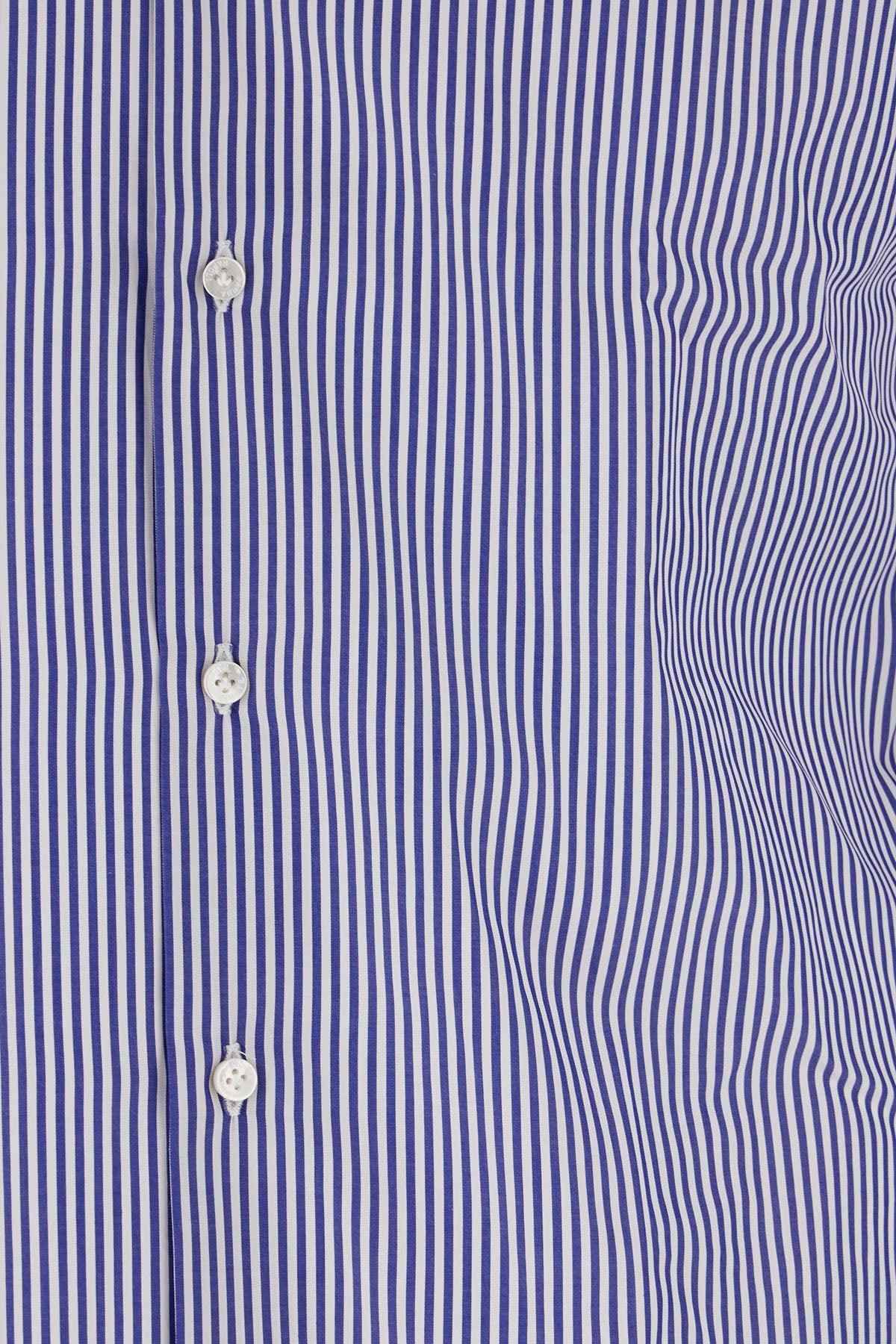 Camicia_in_cotone_a_righe_bianche_e_blu_57005I1U13_03_Image_3