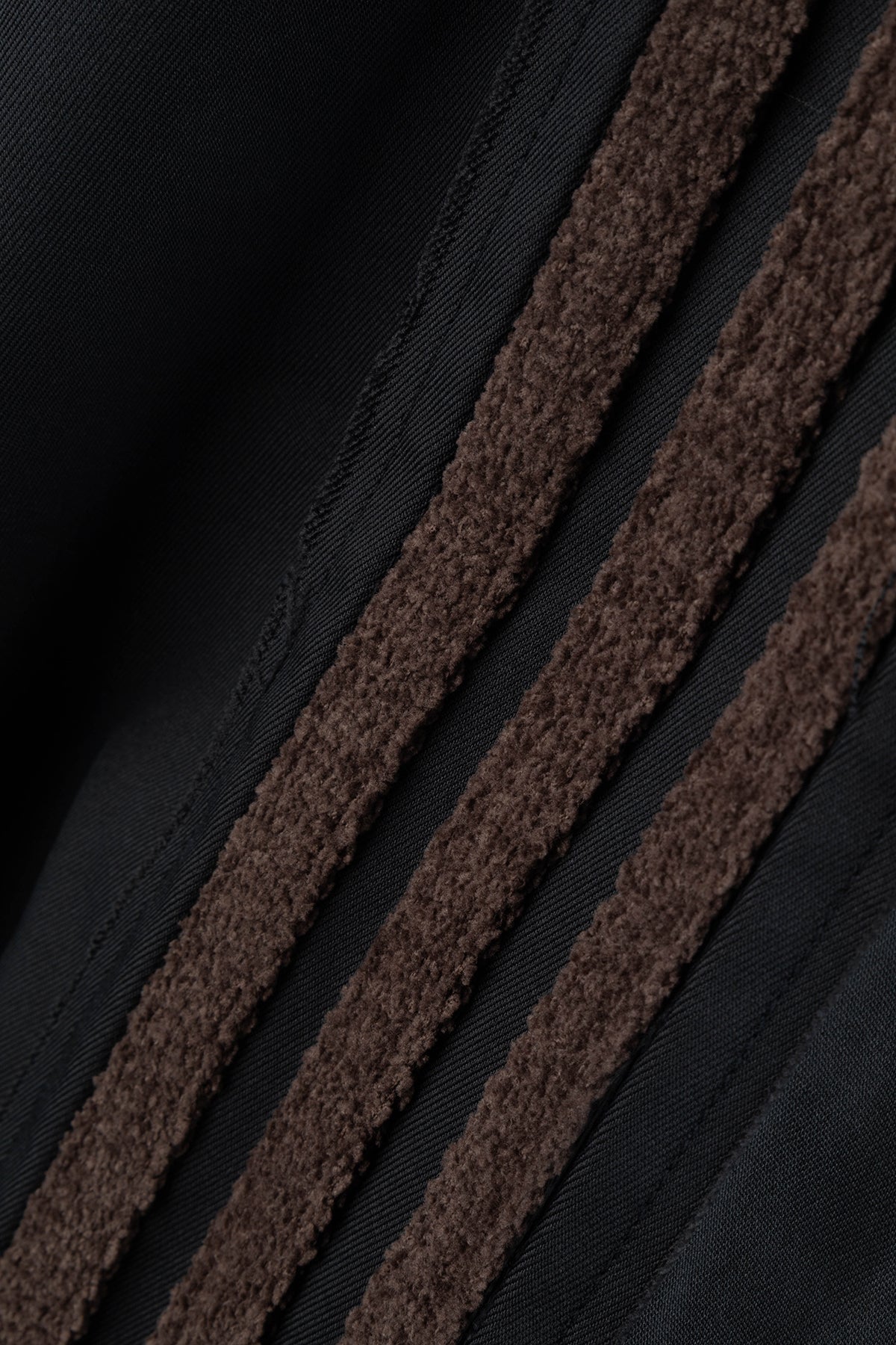 FELPE_JI9645_BLACKBROWN_Image_3