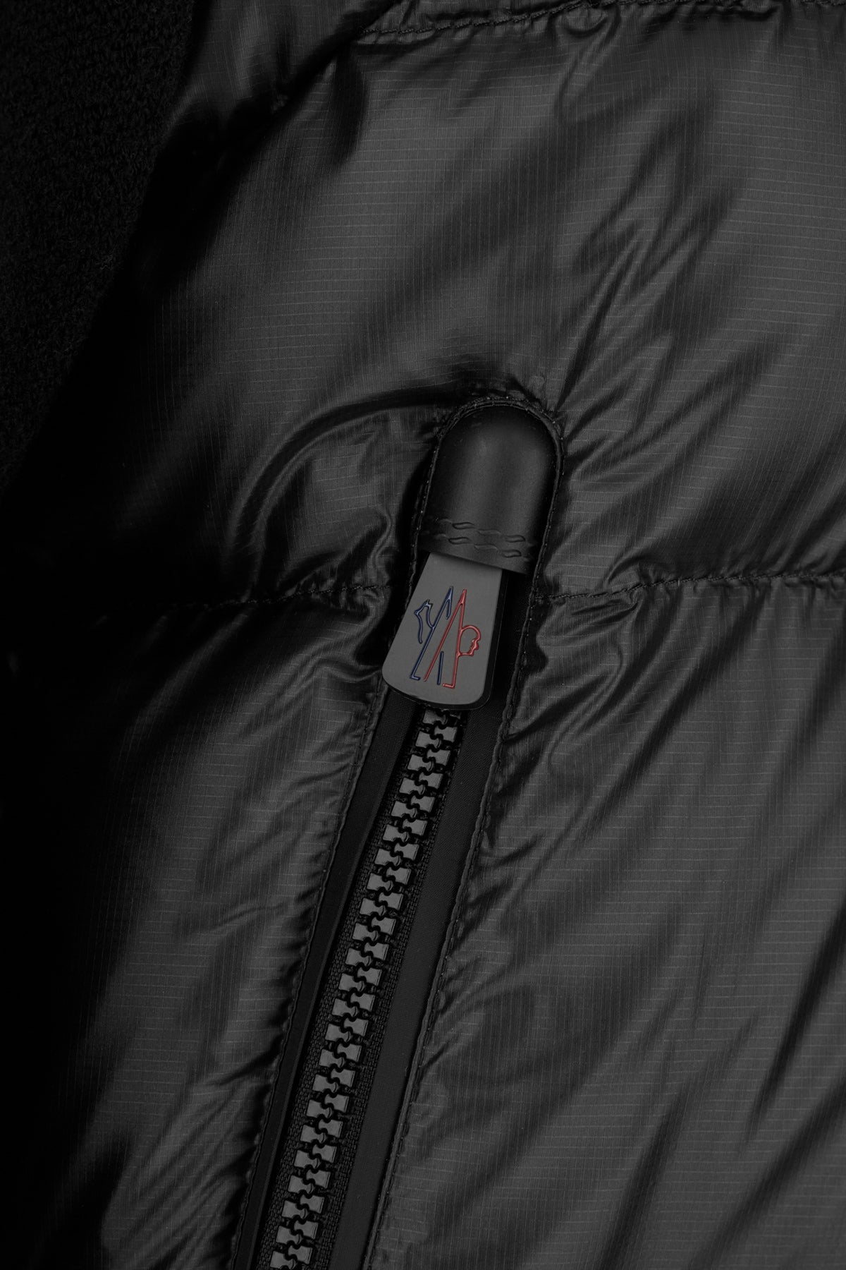 GIACCHE_GILET_9B00009M1122_999_Image_3