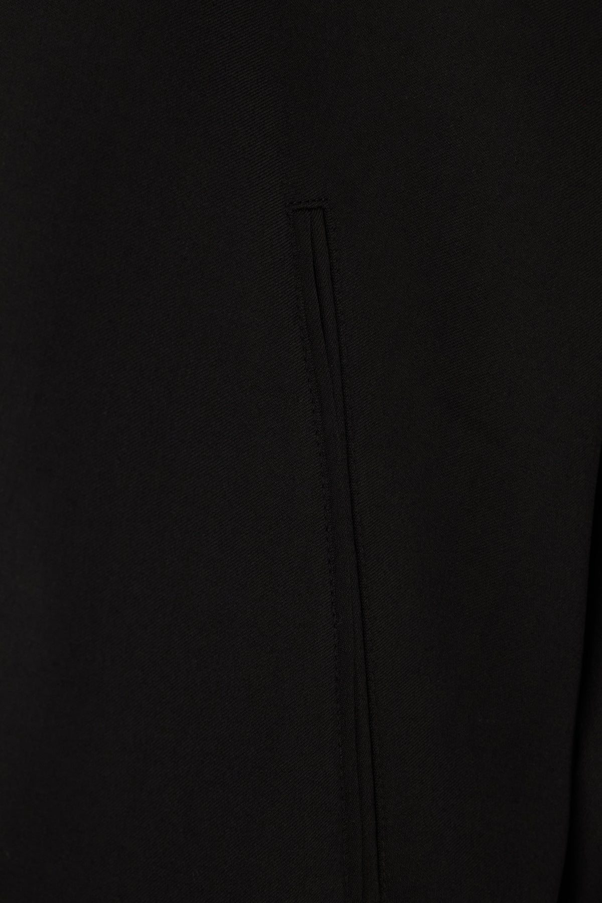 GIUBBINI_M2230MBW_BLACK_Image_3