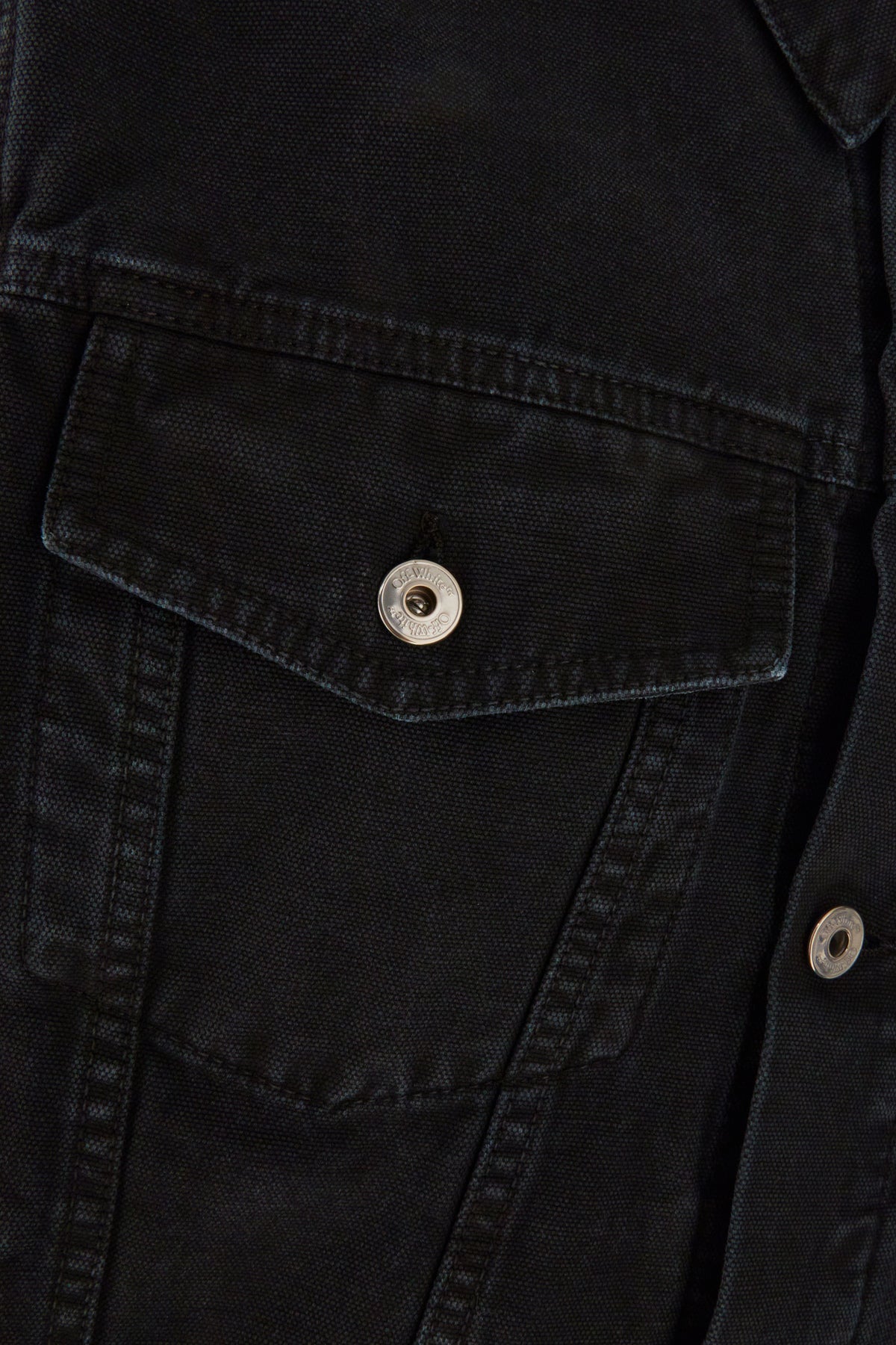GIUBBINI_OMEV002C99FAB001_1001_Image_3