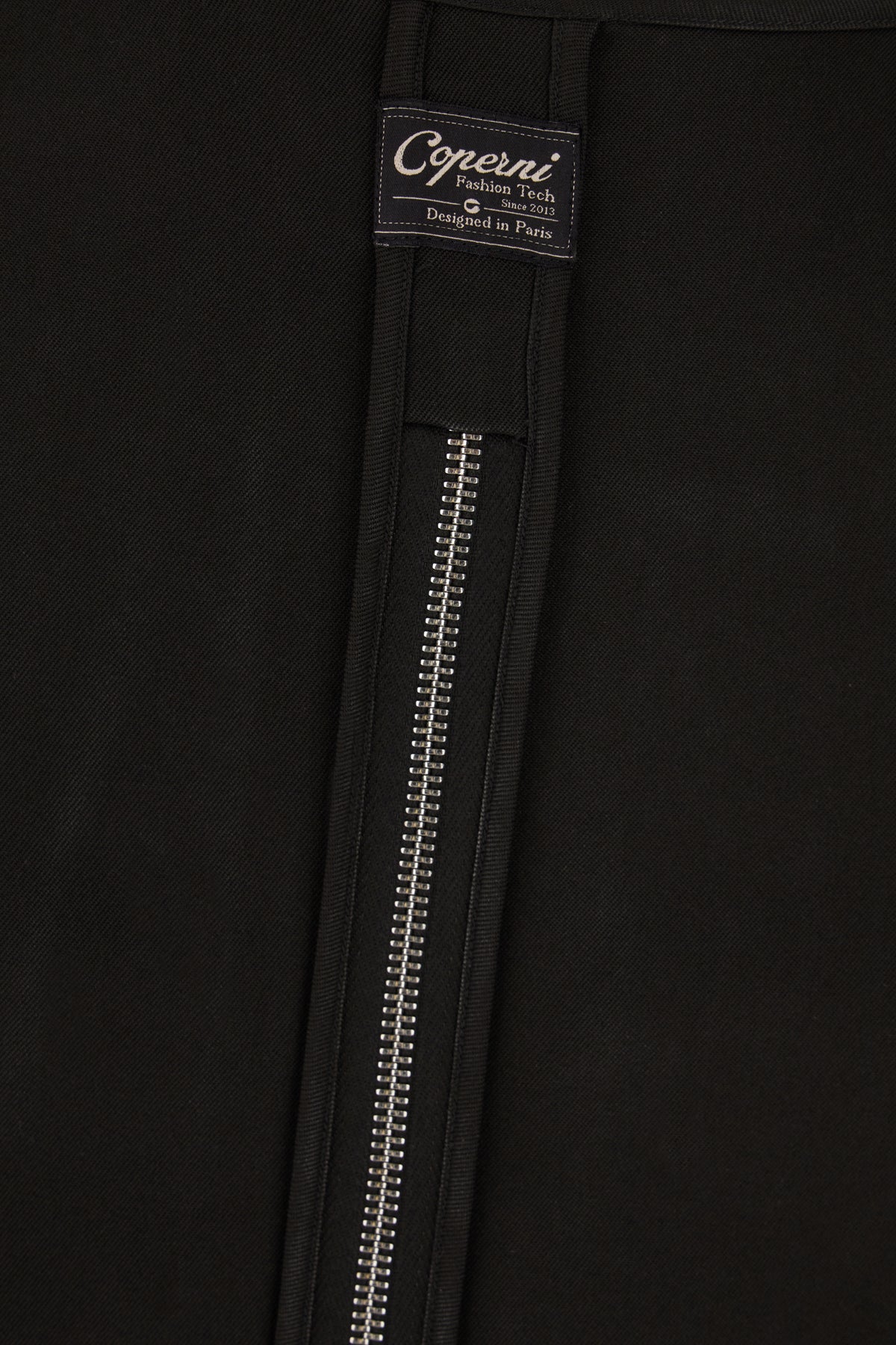 GONNE_COPJ75F3004_BLK_Image_3