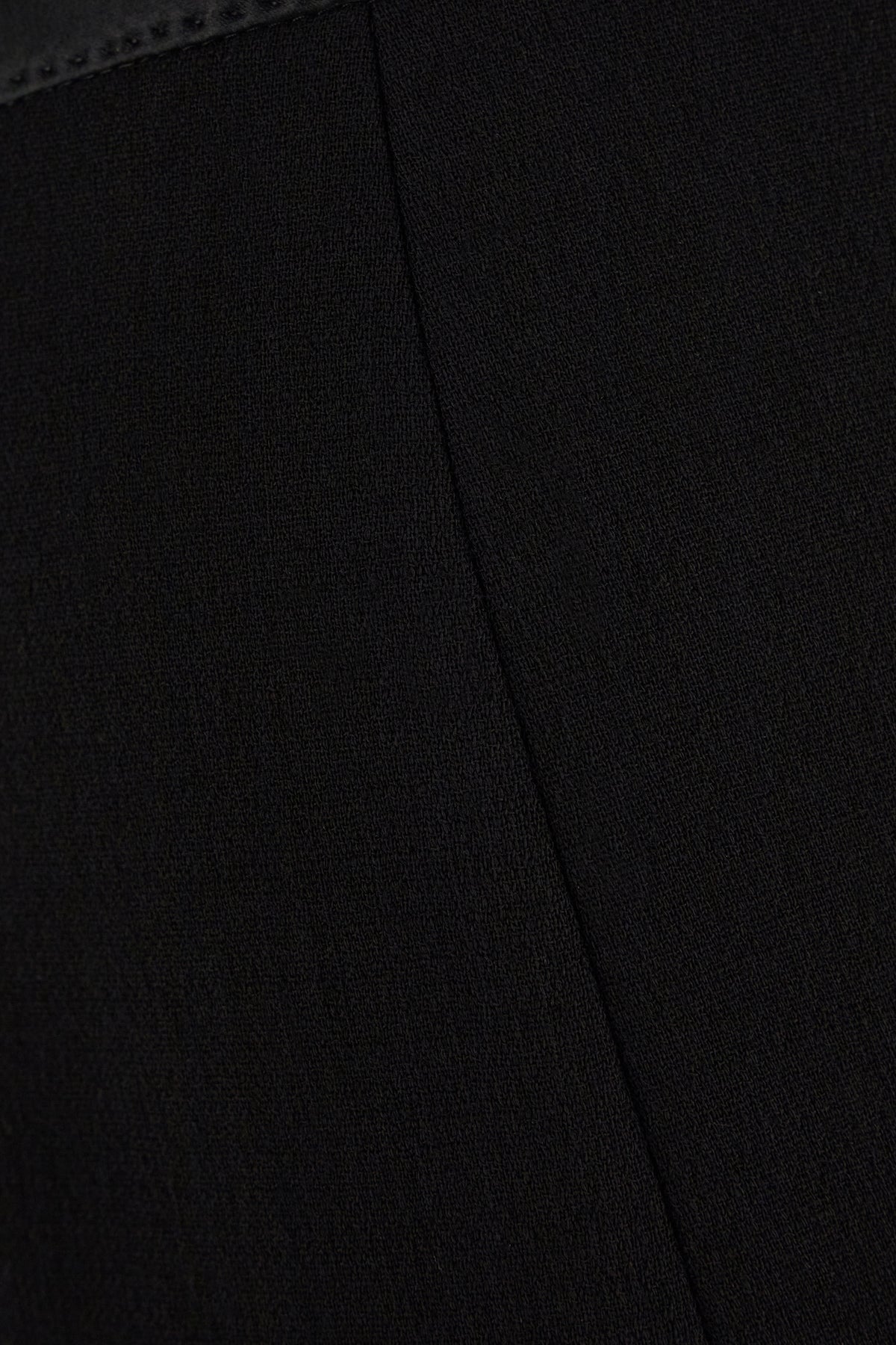 GONNE_F4BBPTFUBD2_N0000_Image_3