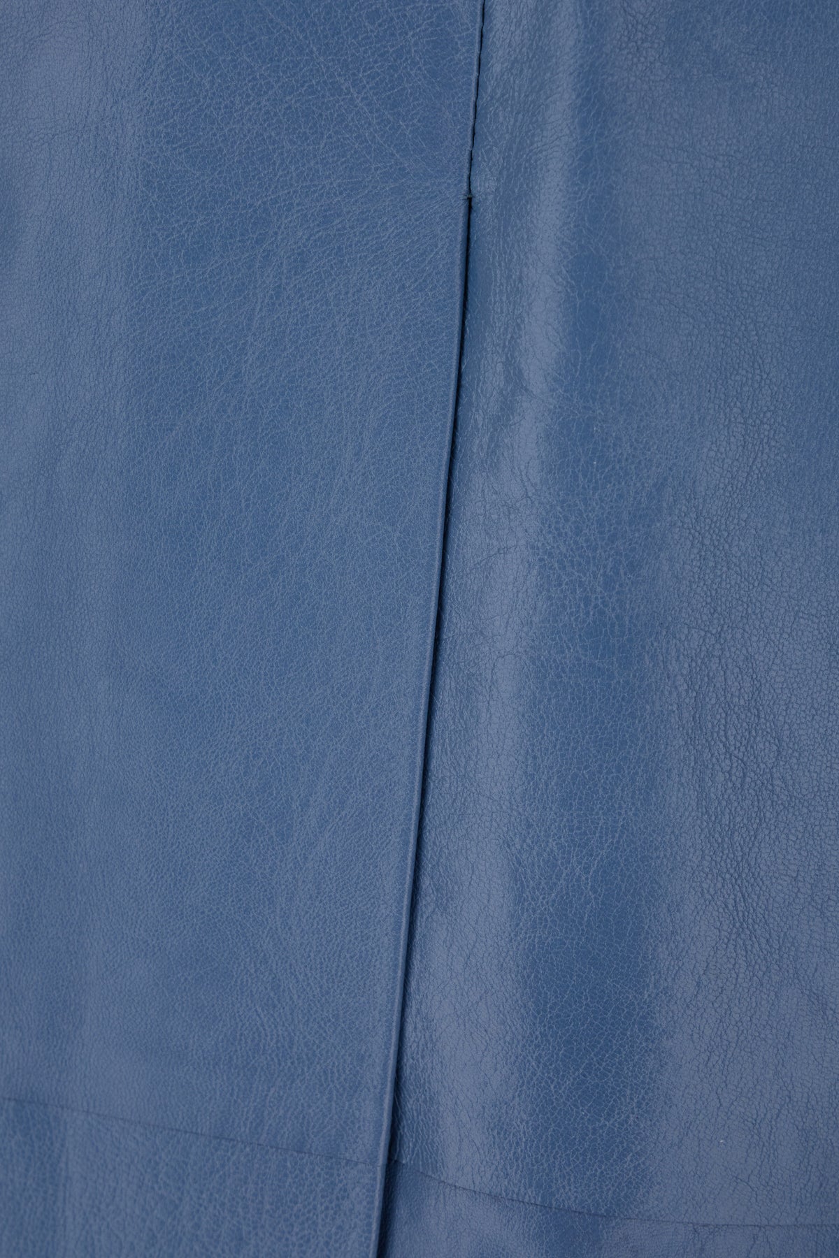 GONNE_GOMX0633A0ULG153_00B37_Image_3