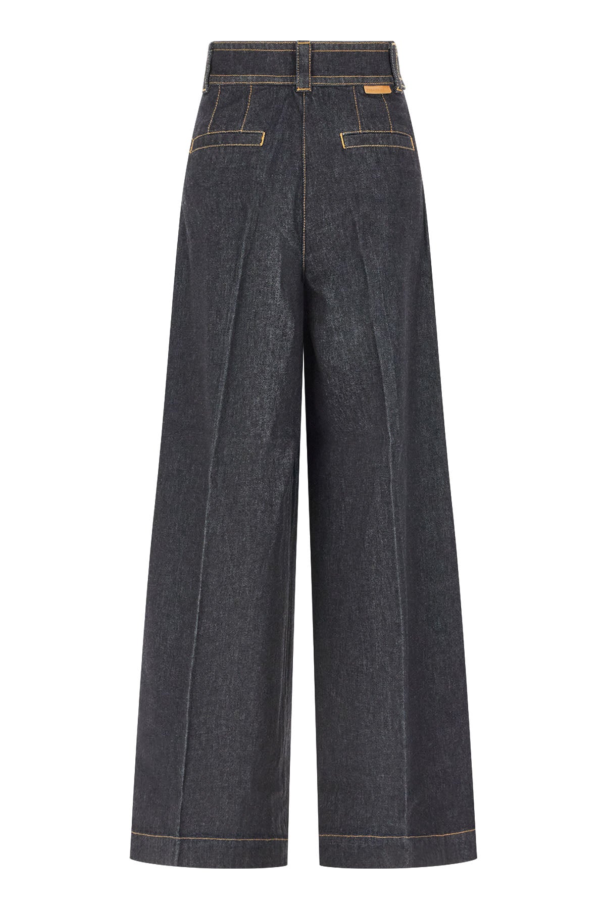 JEANS_0464PF261_ONXB_Image_2