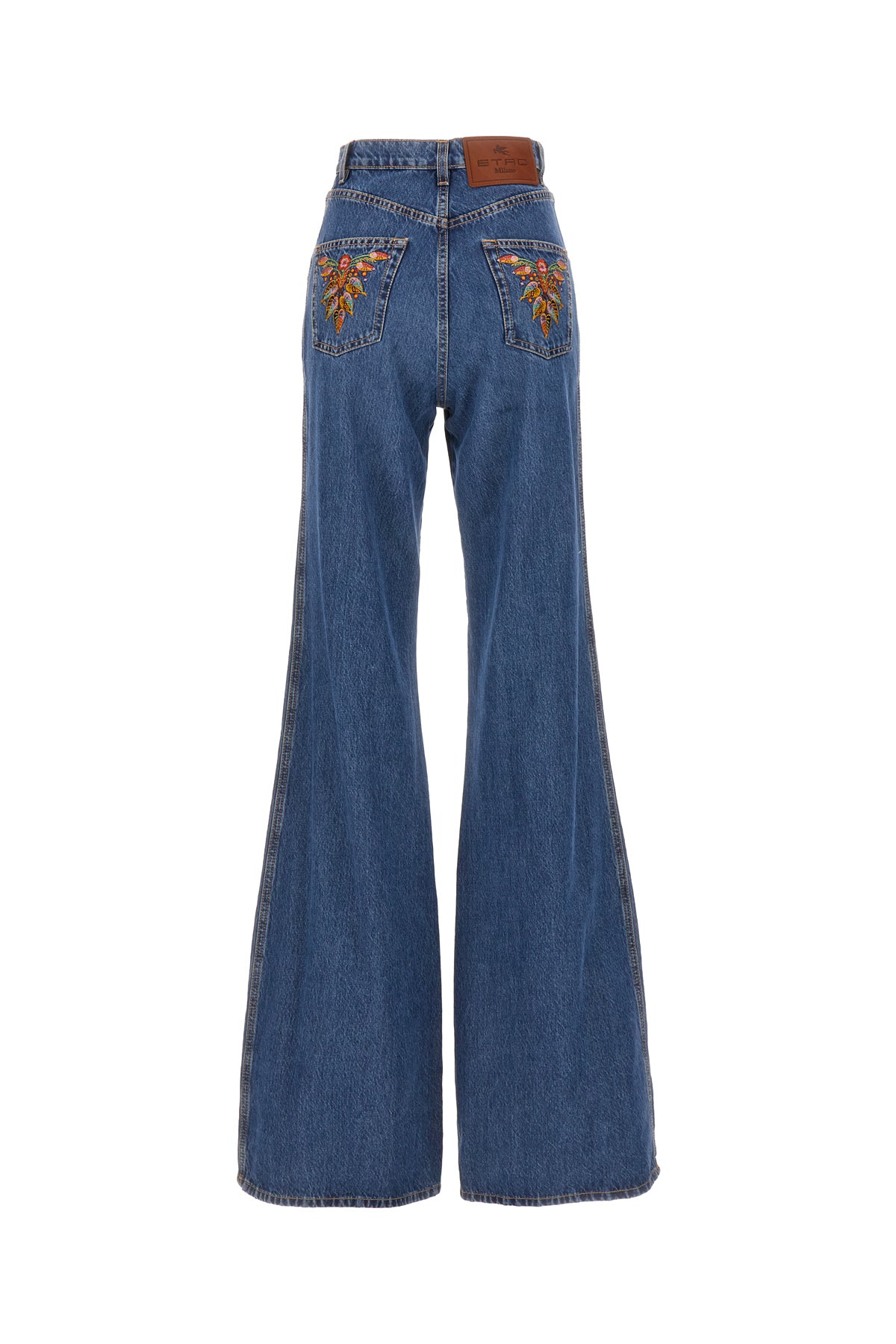 JEANS_118239572_0200_Image_2