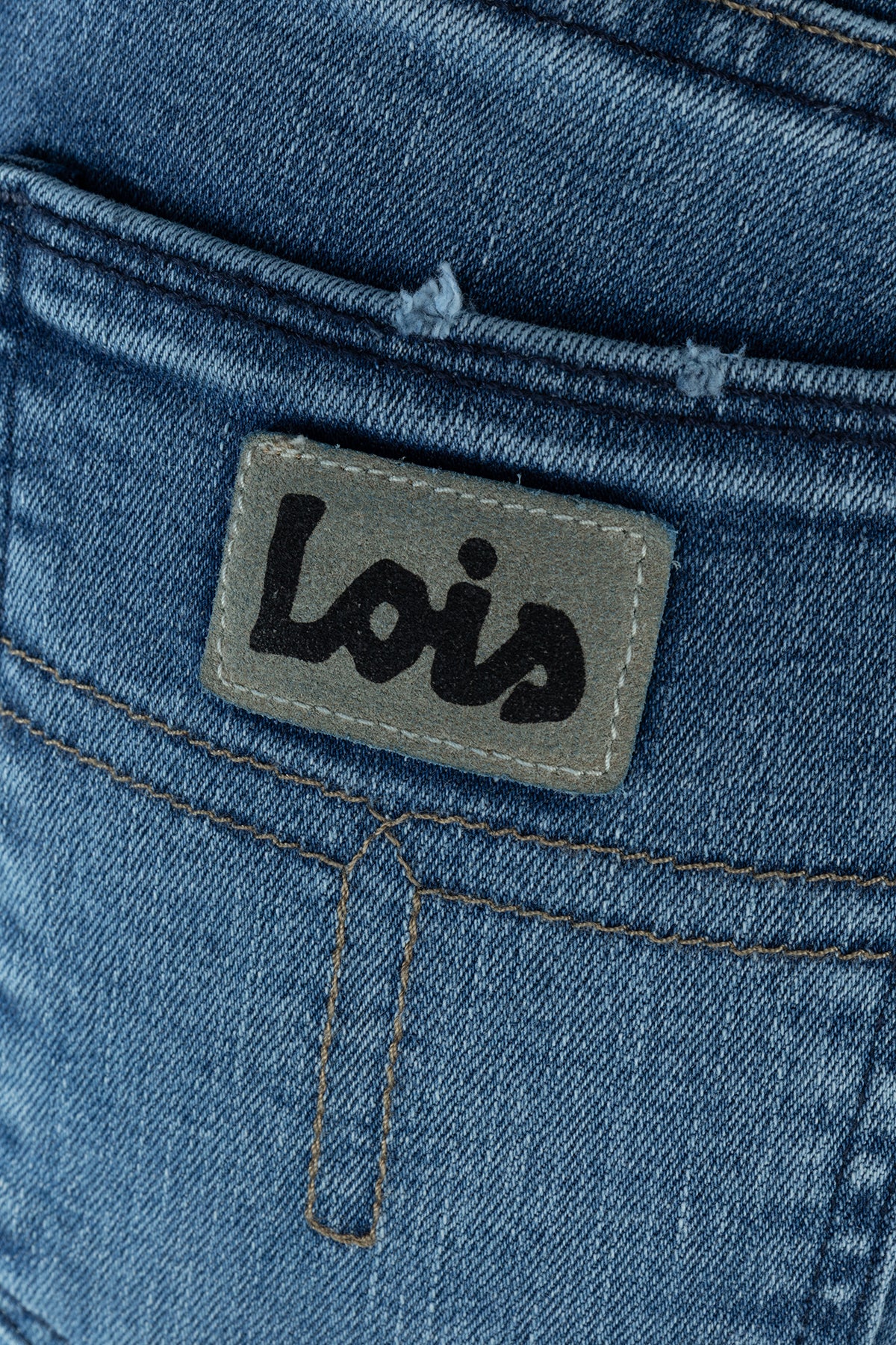 JEANS_21425374_L32_Image_3
