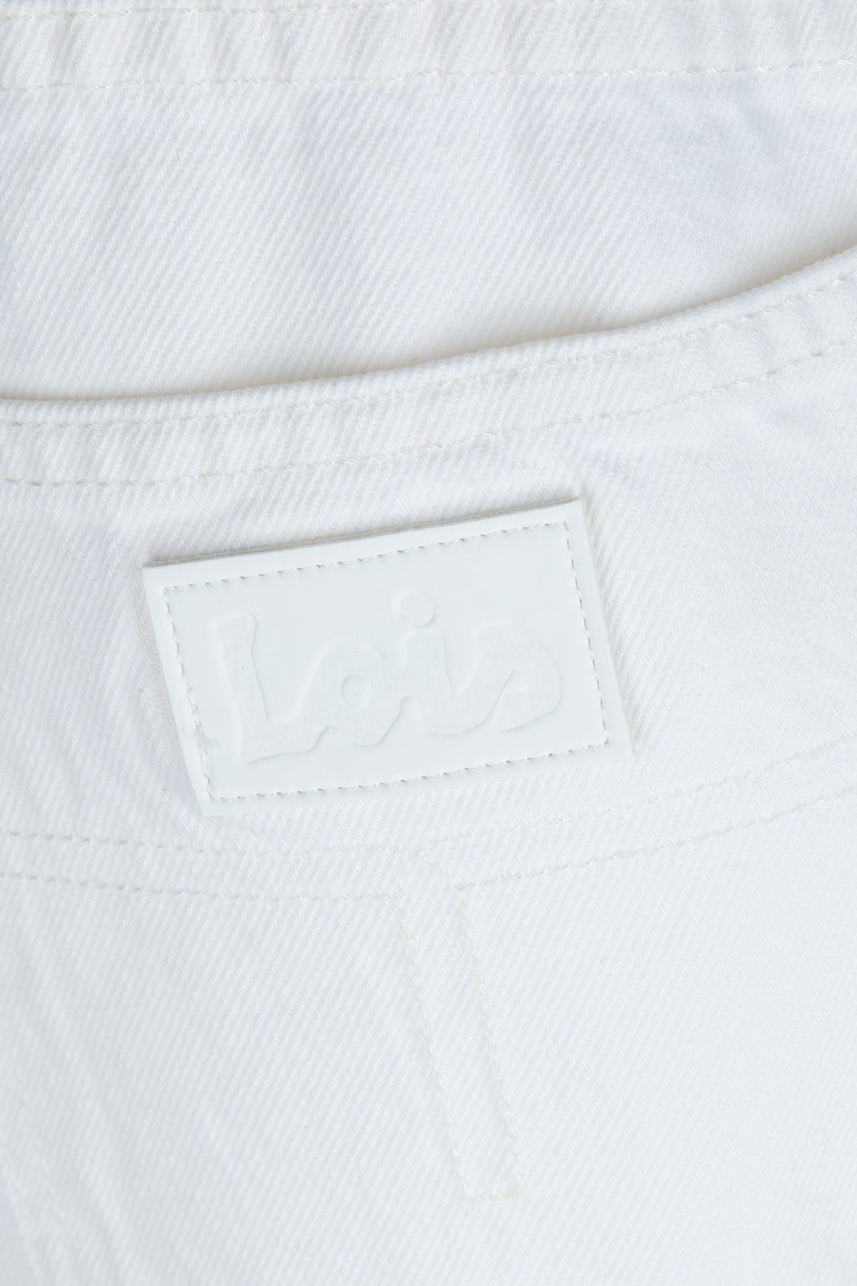 JEANS_32306643_WHITE_Image_3