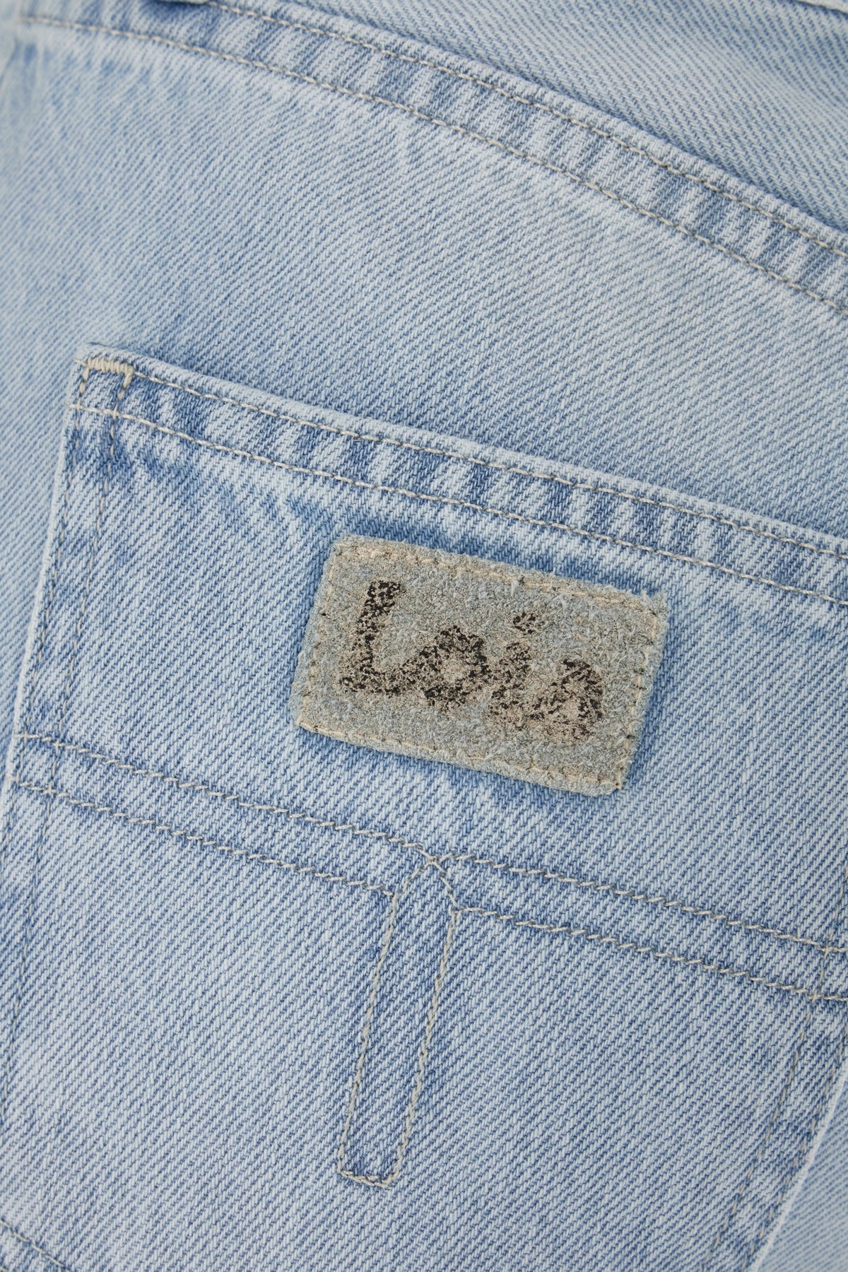 JEANS_33047893_WILSONBLEACH_Image_3