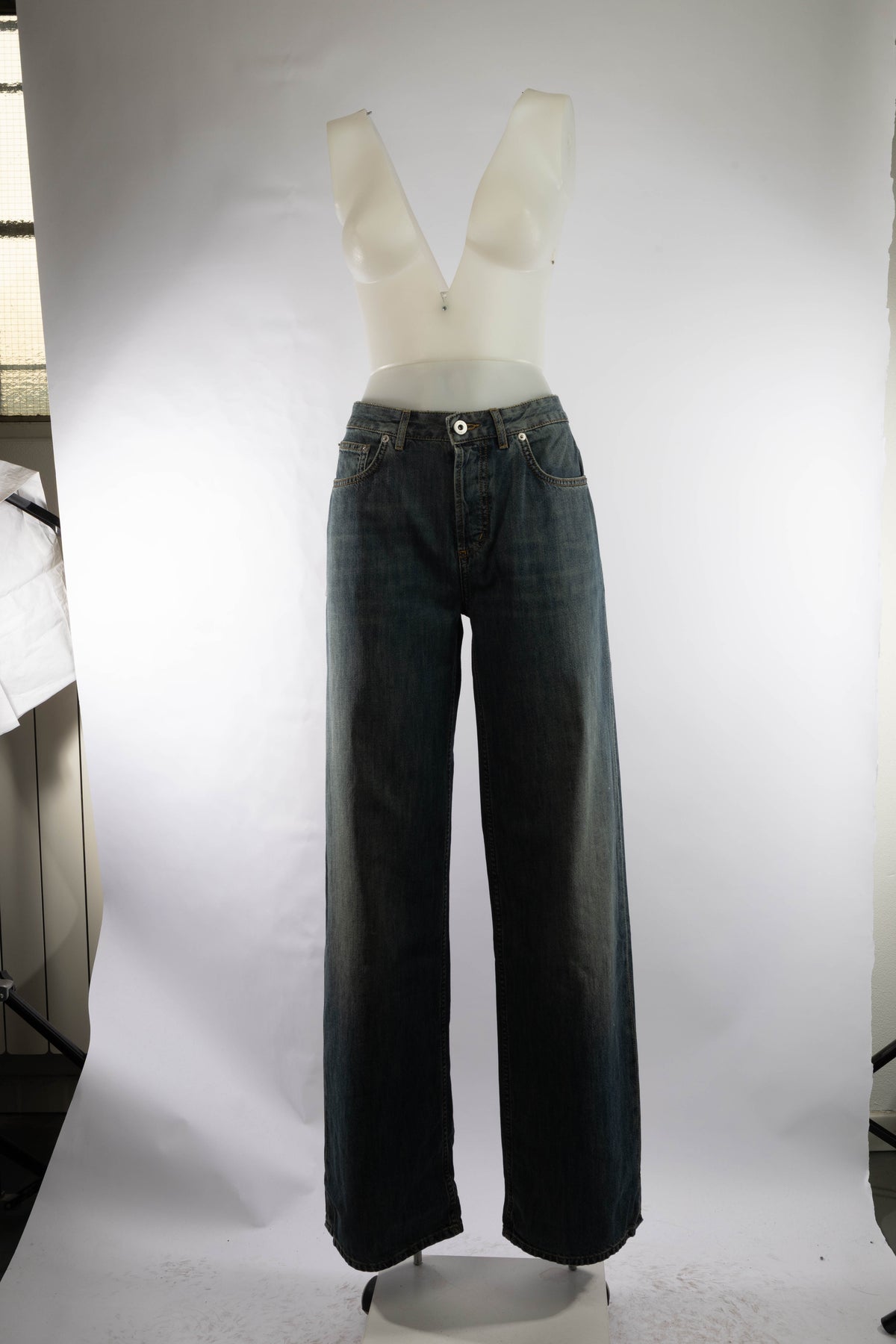 JEANS_652P39A3840_8350_Image_1