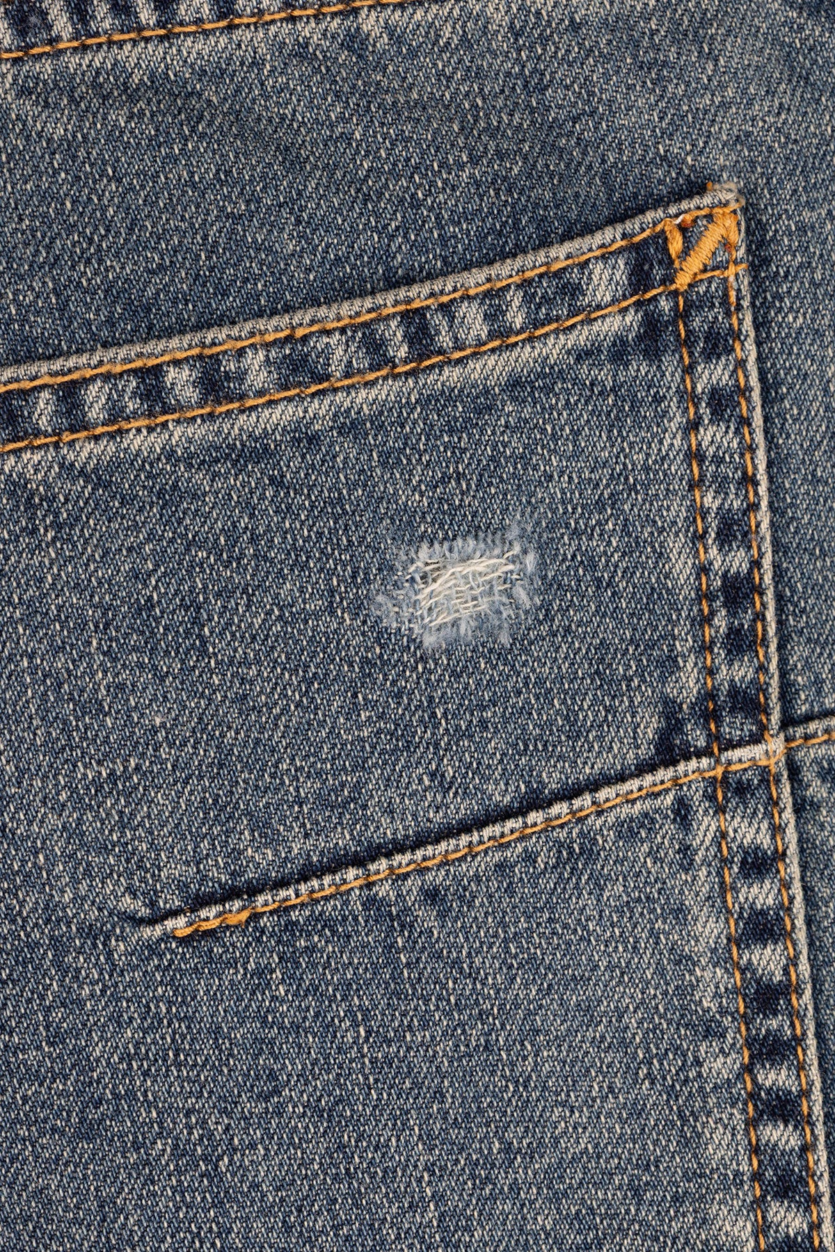 JEANS_693D012A3297C_520_Image_3